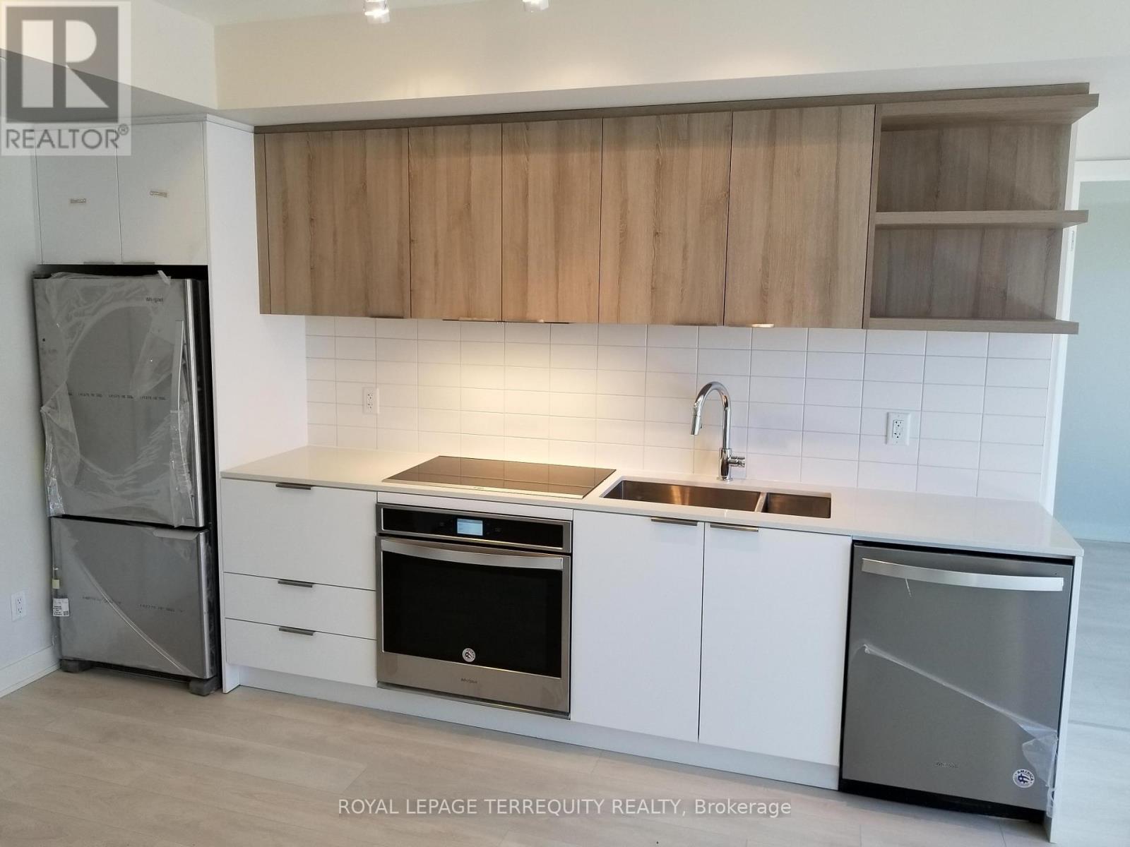 N2808 - 6 SONIC WAY, Toronto, Ontario