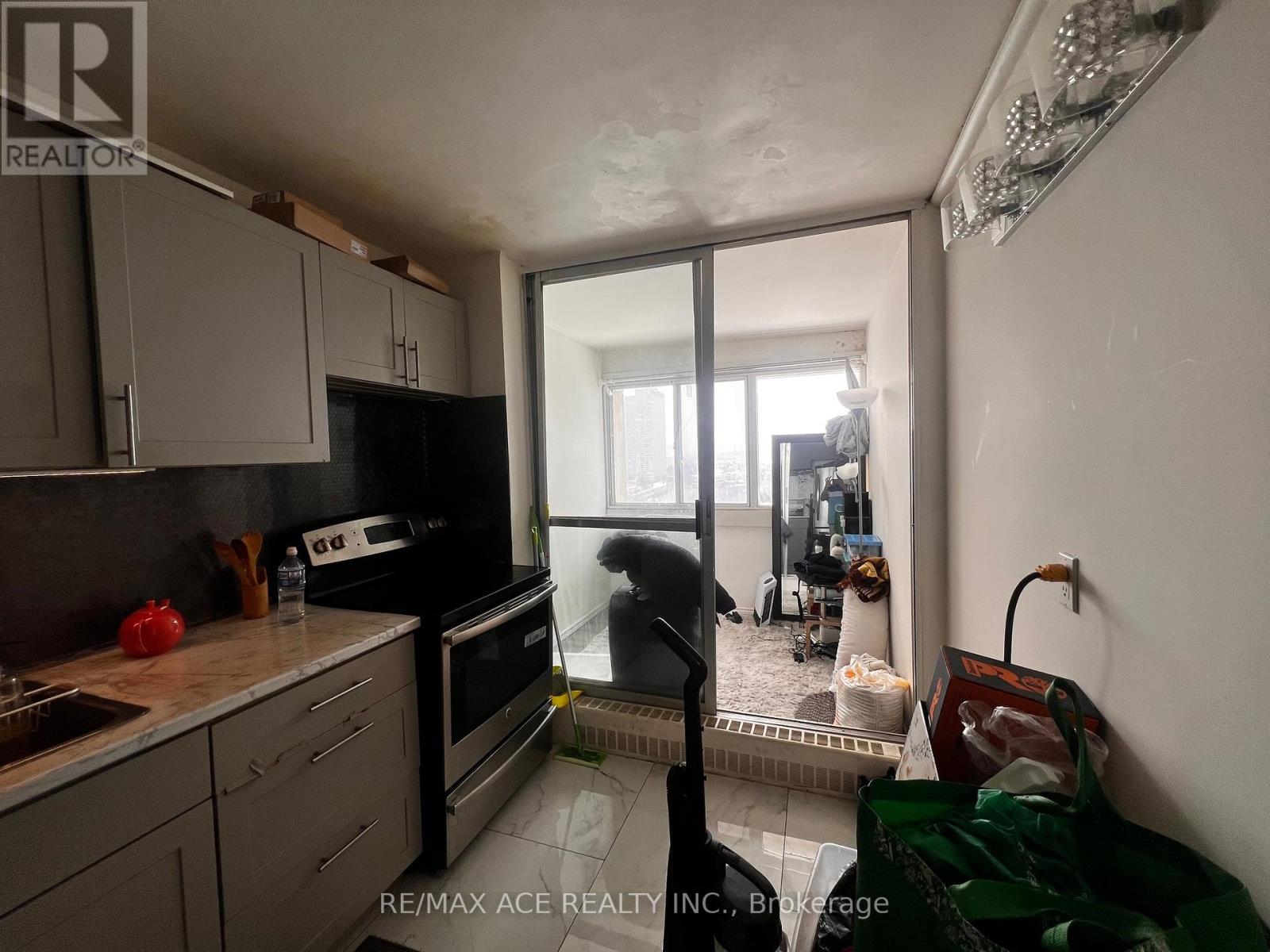 1504 - 725 Don Mills Road, Toronto, Ontario  M3C 1S8 - Photo 5 - C12774018