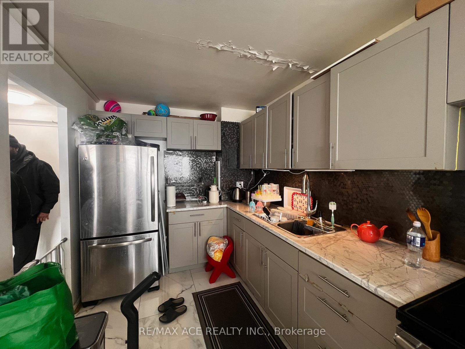 1504 - 725 Don Mills Road, Toronto, Ontario  M3C 1S8 - Photo 6 - C12774018