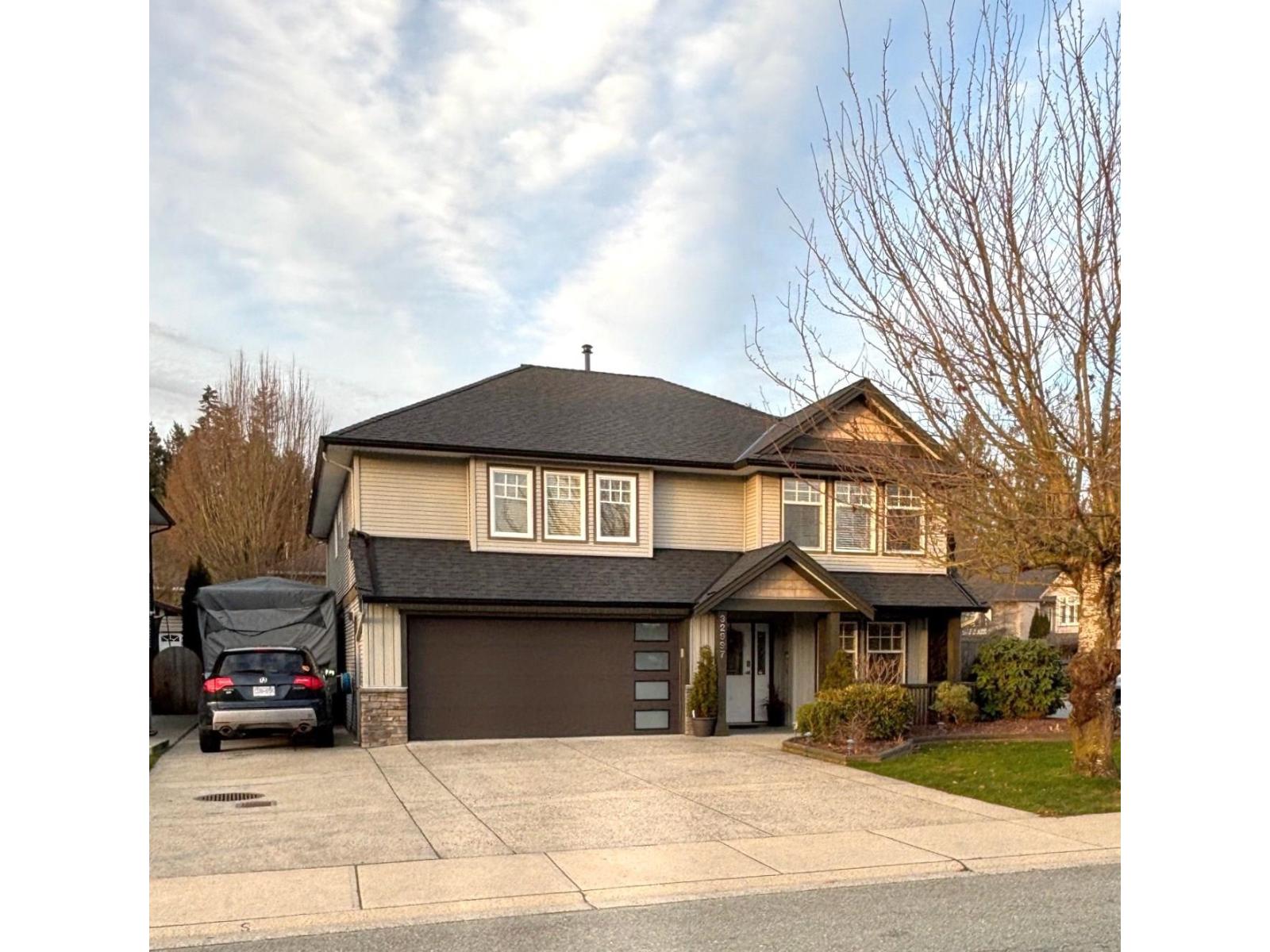 32997 DESBRISAY AVENUE, Mission, British Columbia