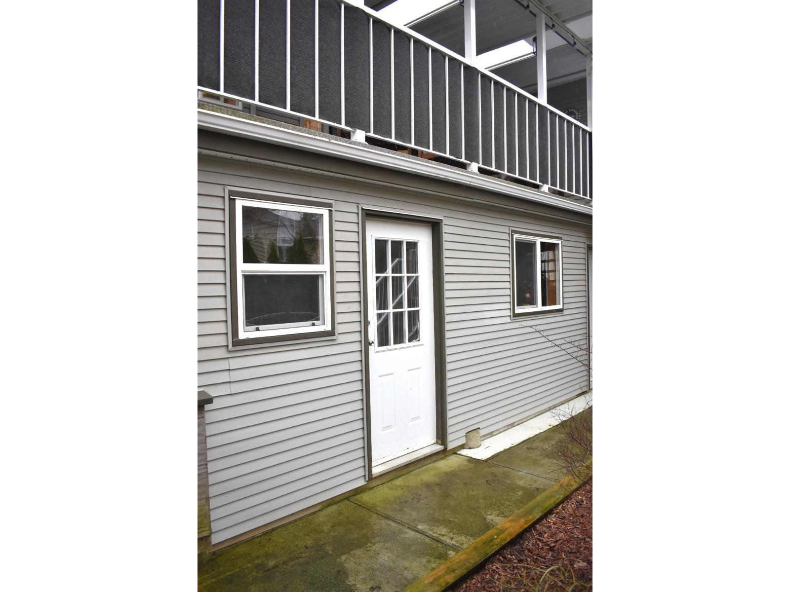 32997 Desbrisay Avenue, Mission, British Columbia  V2V 7R6 - Photo 28 - R3087635