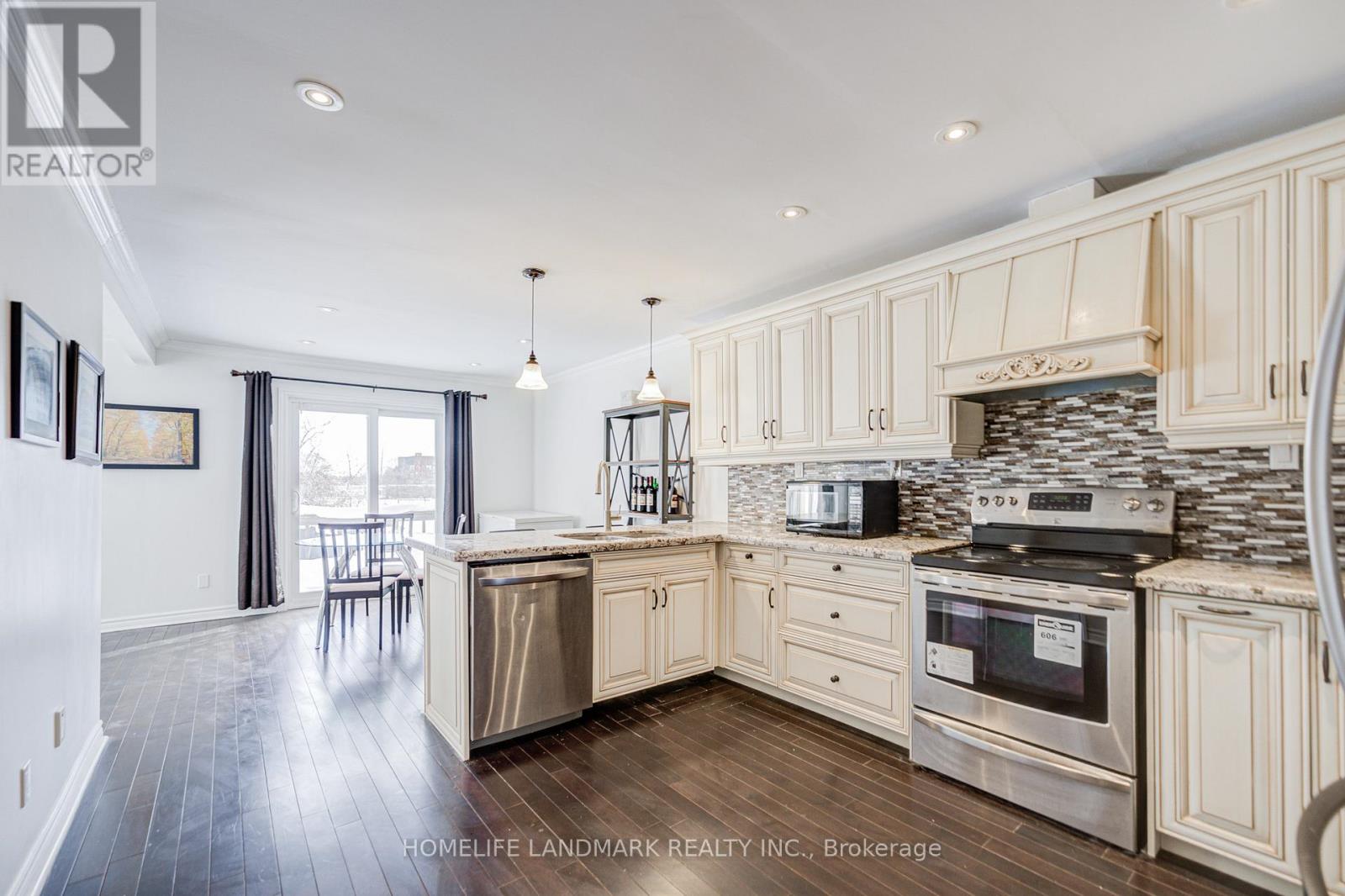 9 Shasta Drive, Vaughan, Ontario  L4J 1Z6 - Photo 11 - N12774000