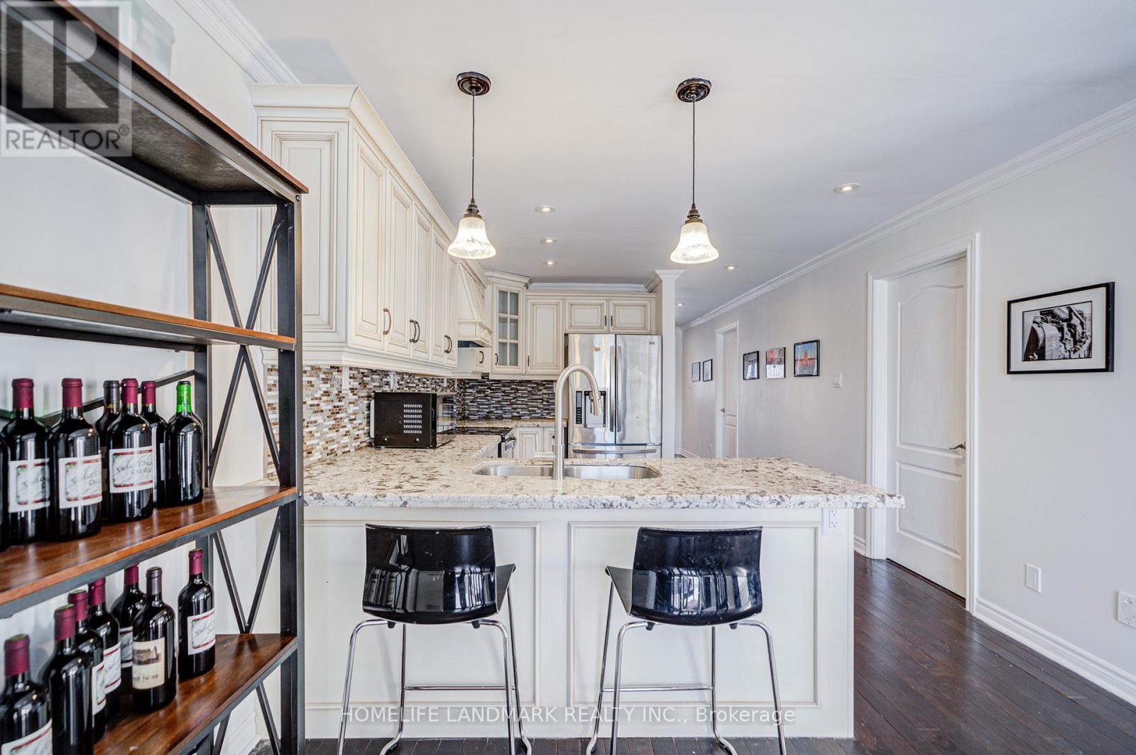 9 Shasta Drive, Vaughan, Ontario  L4J 1Z6 - Photo 14 - N12774000