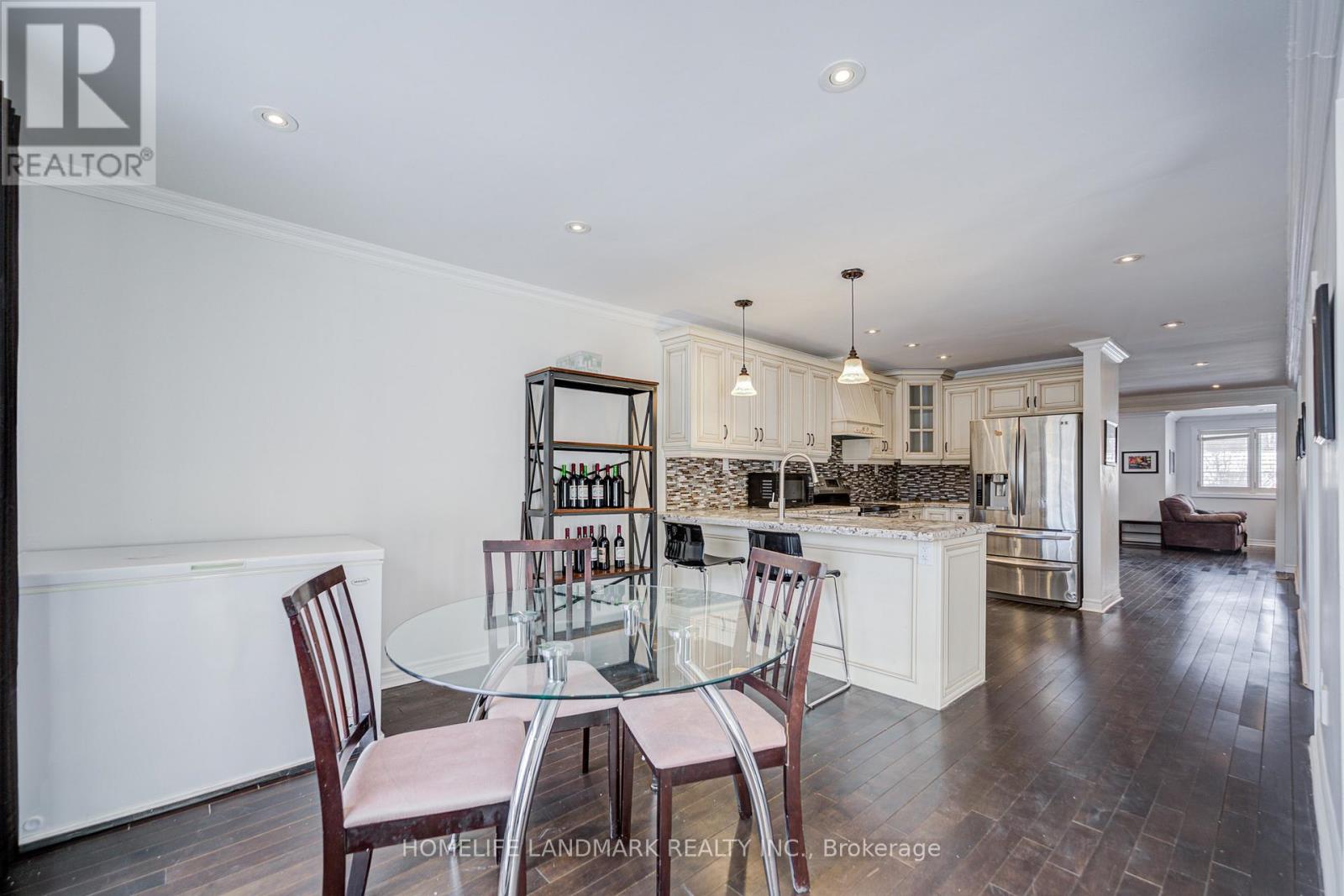 9 Shasta Drive, Vaughan, Ontario  L4J 1Z6 - Photo 17 - N12774000