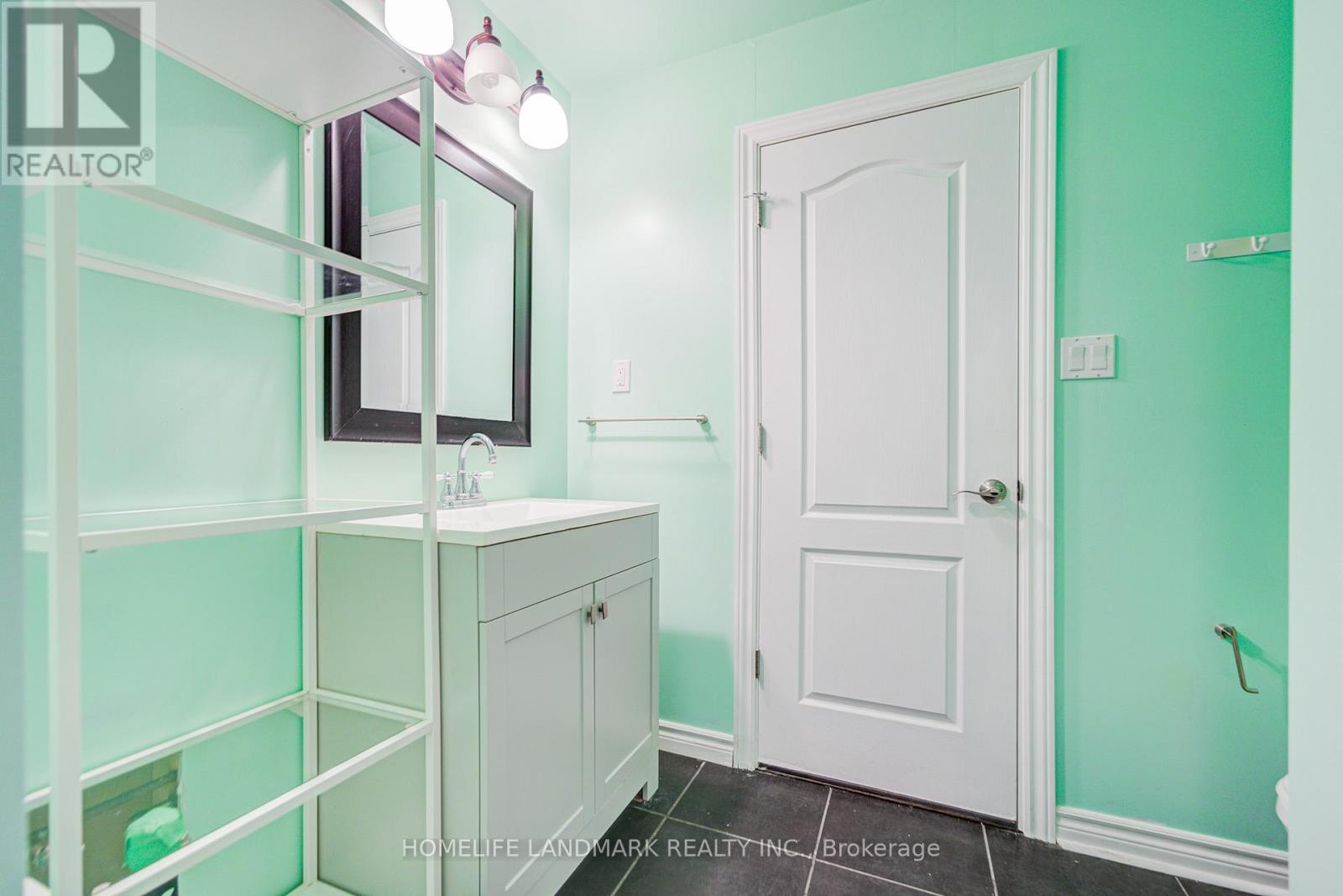 9 Shasta Drive, Vaughan, Ontario  L4J 1Z6 - Photo 29 - N12774000