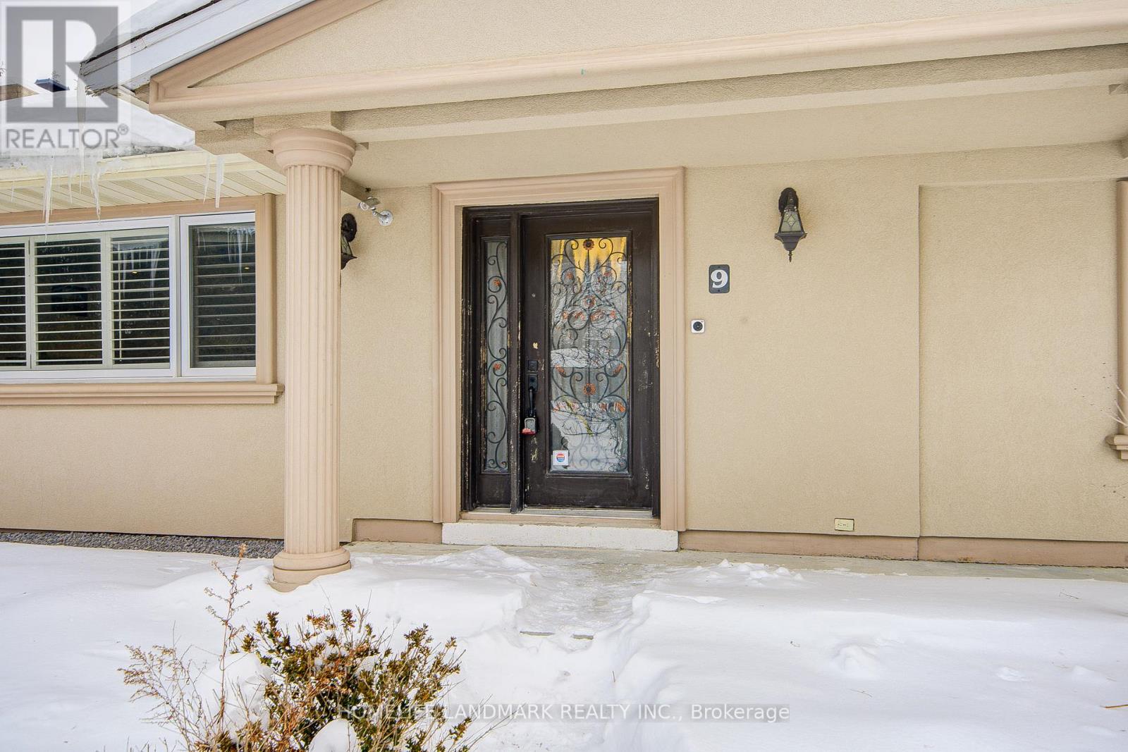 9 Shasta Drive, Vaughan, Ontario  L4J 1Z6 - Photo 4 - N12774000