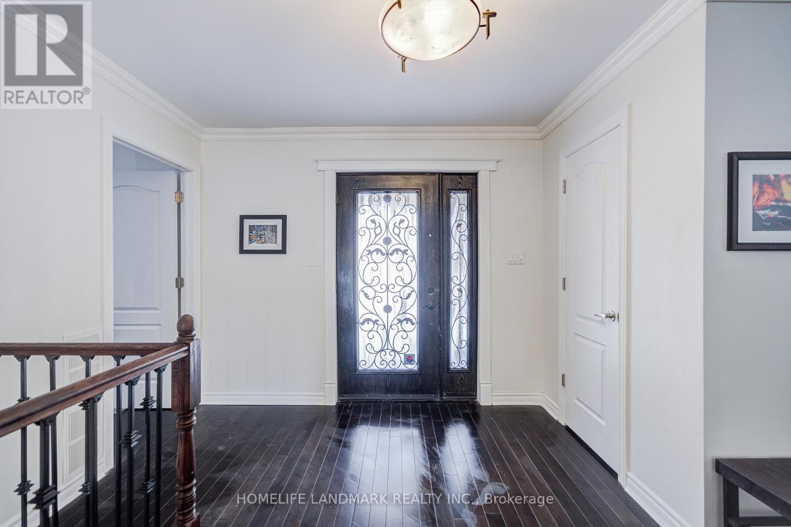 9 Shasta Drive, Vaughan, Ontario  L4J 1Z6 - Photo 6 - N12774000