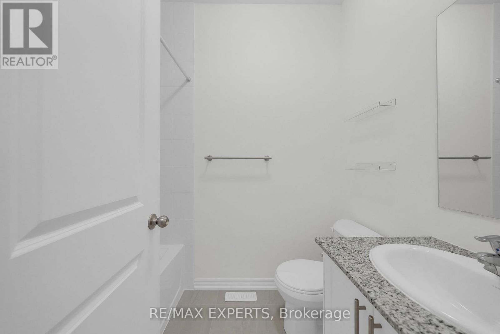 16 Griffith Street, Aurora, Ontario  L4G 7B6 - Photo 21 - N12774006