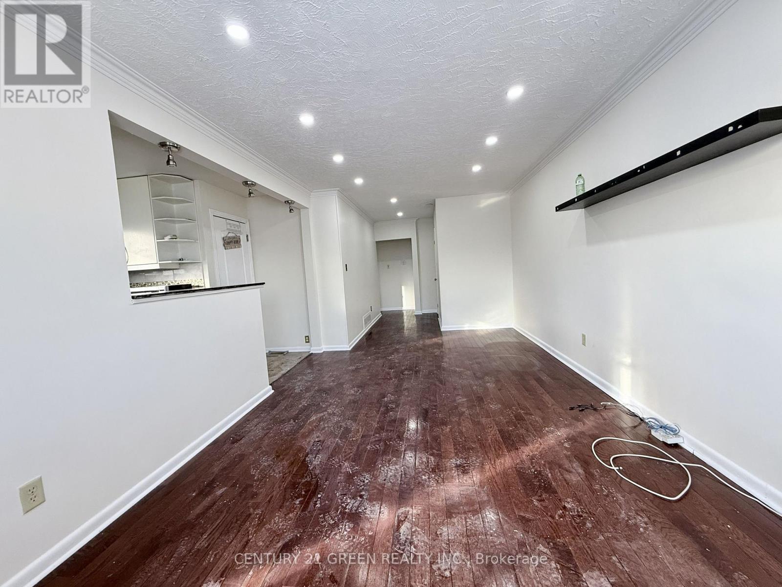 Upper - 40 Sanford Crescent, Brampton, Ontario  L6X 2C3 - Photo 10 - W12773986