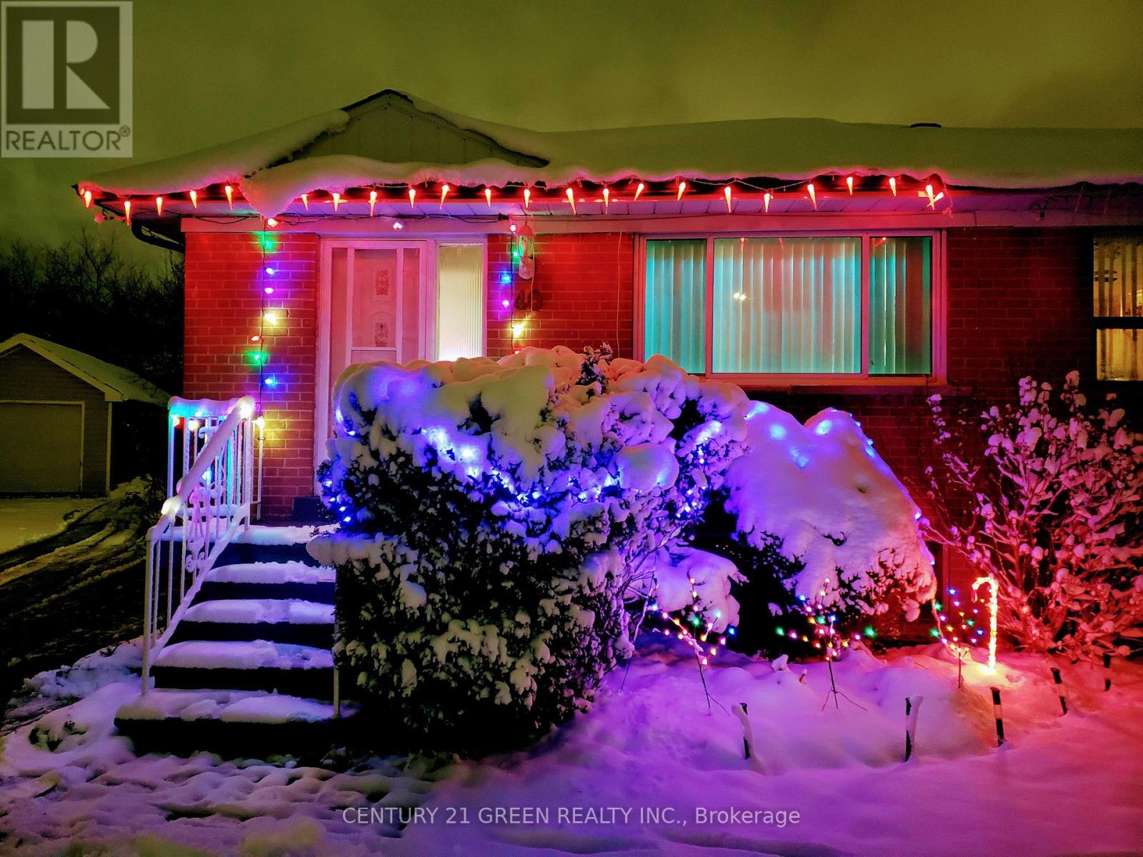 Upper - 40 Sanford Crescent, Brampton, Ontario  L6X 2C3 - Photo 4 - W12773986