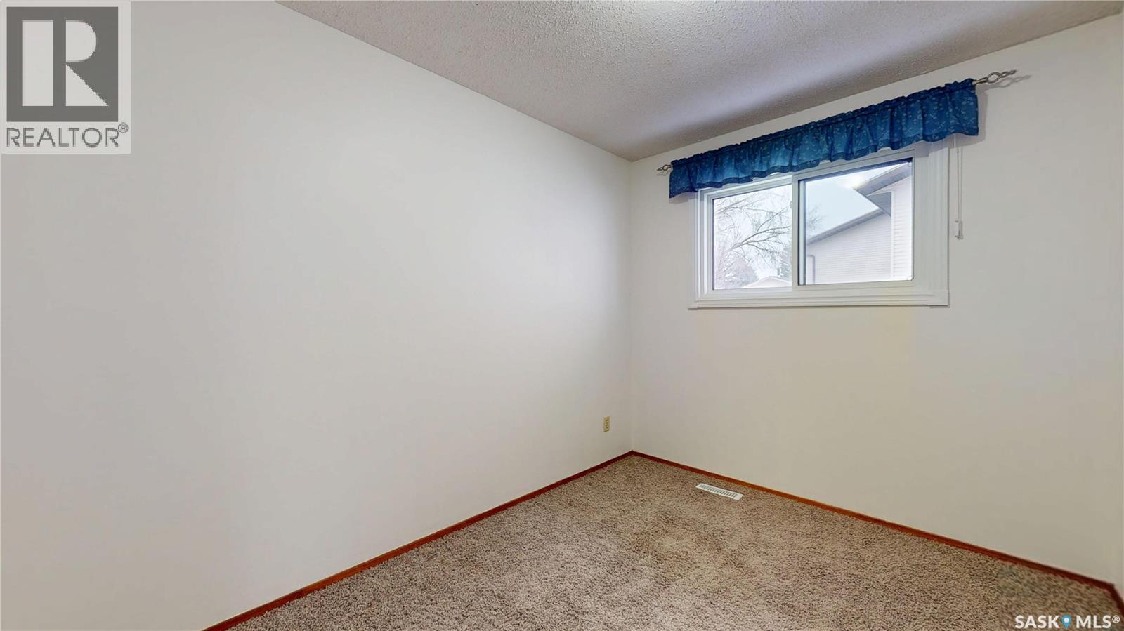 5 Delaronde Terrace, Saskatoon, Saskatchewan  S7J 3Y9 - Photo 23 - SK028213