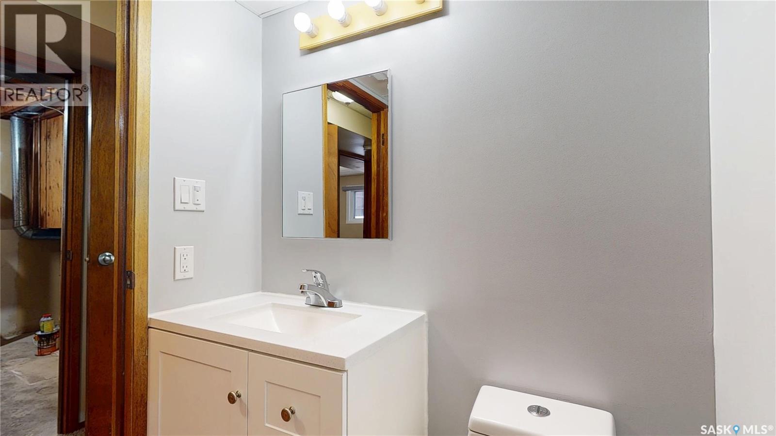 5 Delaronde Terrace, Saskatoon, Saskatchewan  S7J 3Y9 - Photo 33 - SK028213