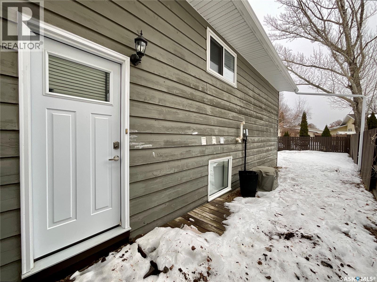 5 Delaronde Terrace, Saskatoon, Saskatchewan  S7J 3Y9 - Photo 8 - SK028213