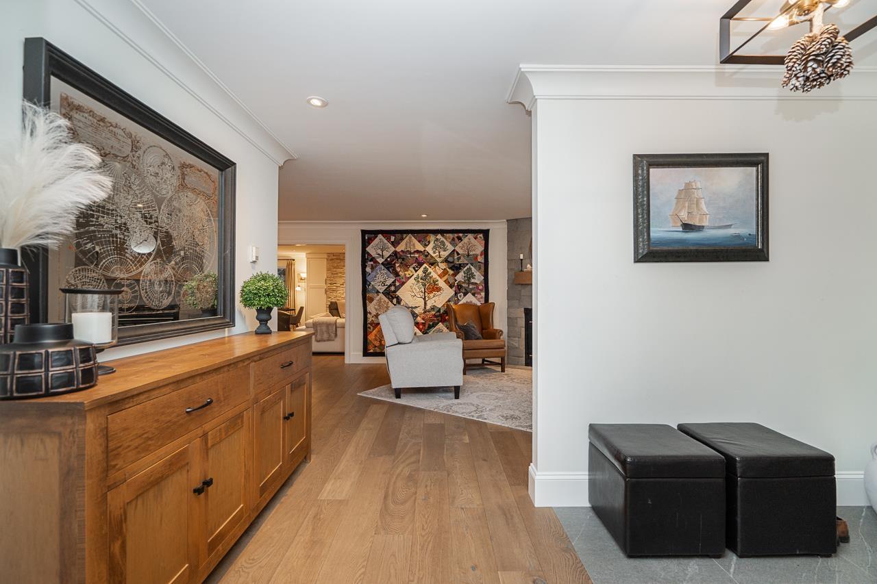 16114 20 Avenue, Surrey, British Columbia  V3Z 9M8 - Photo 4 - C8076047