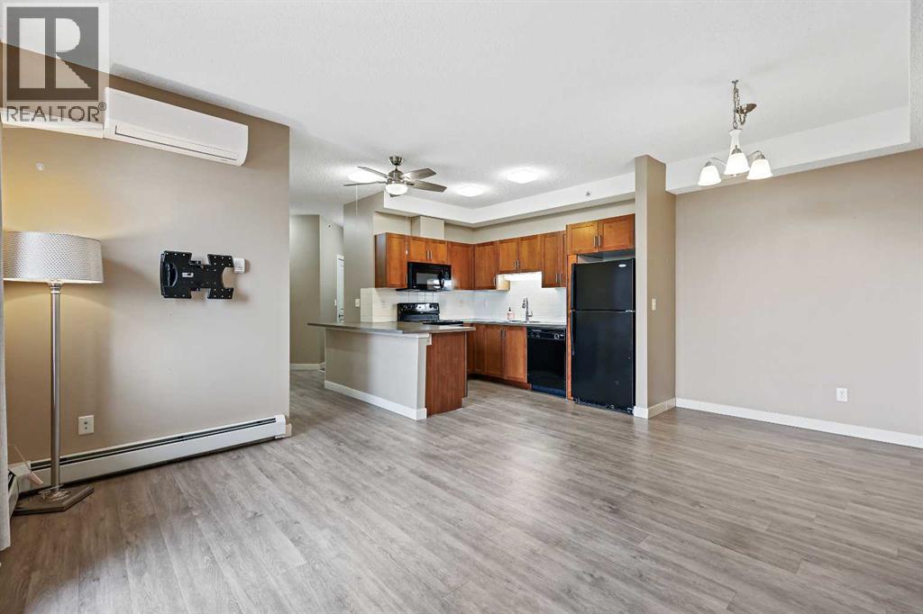 411, 162 Country Village Circle Ne, Calgary, Alberta  T3K 0L5 - Photo 8 - A2271301