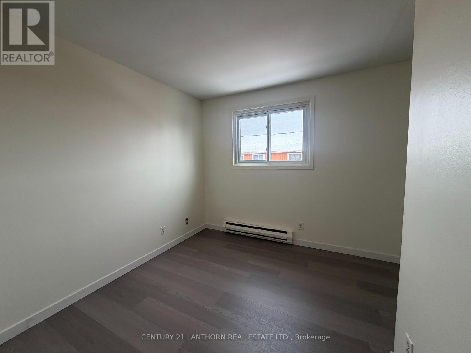 19 Tracey Park Drive, Belleville, Ontario  K8P 4R4 - Photo 10 - X12774026