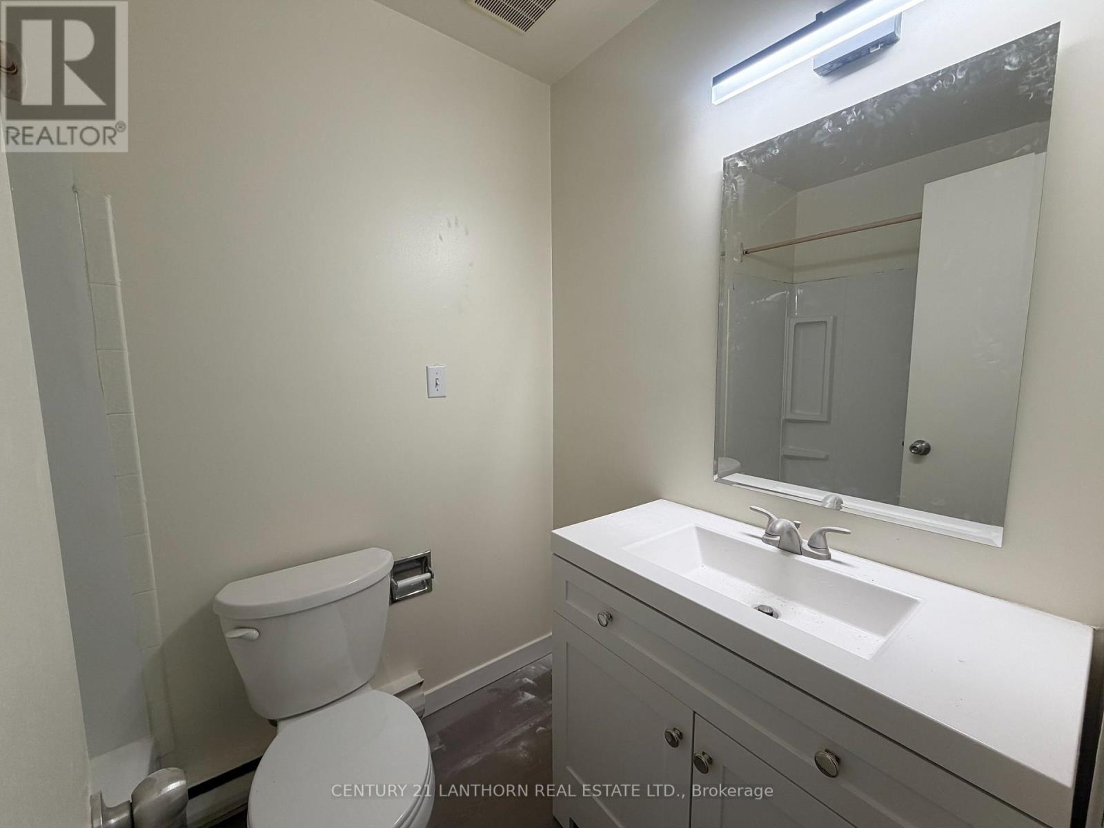 19 Tracey Park Drive, Belleville, Ontario  K8P 4R4 - Photo 12 - X12774026