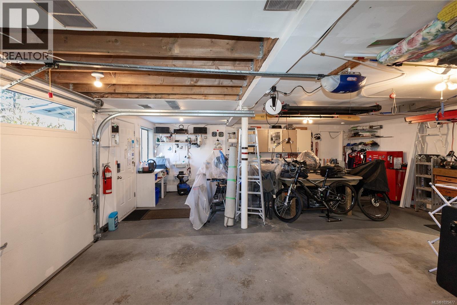 4054 Discovery Dr, Campbell River, British Columbia  V9W 4X7 - Photo 56 - 1025477