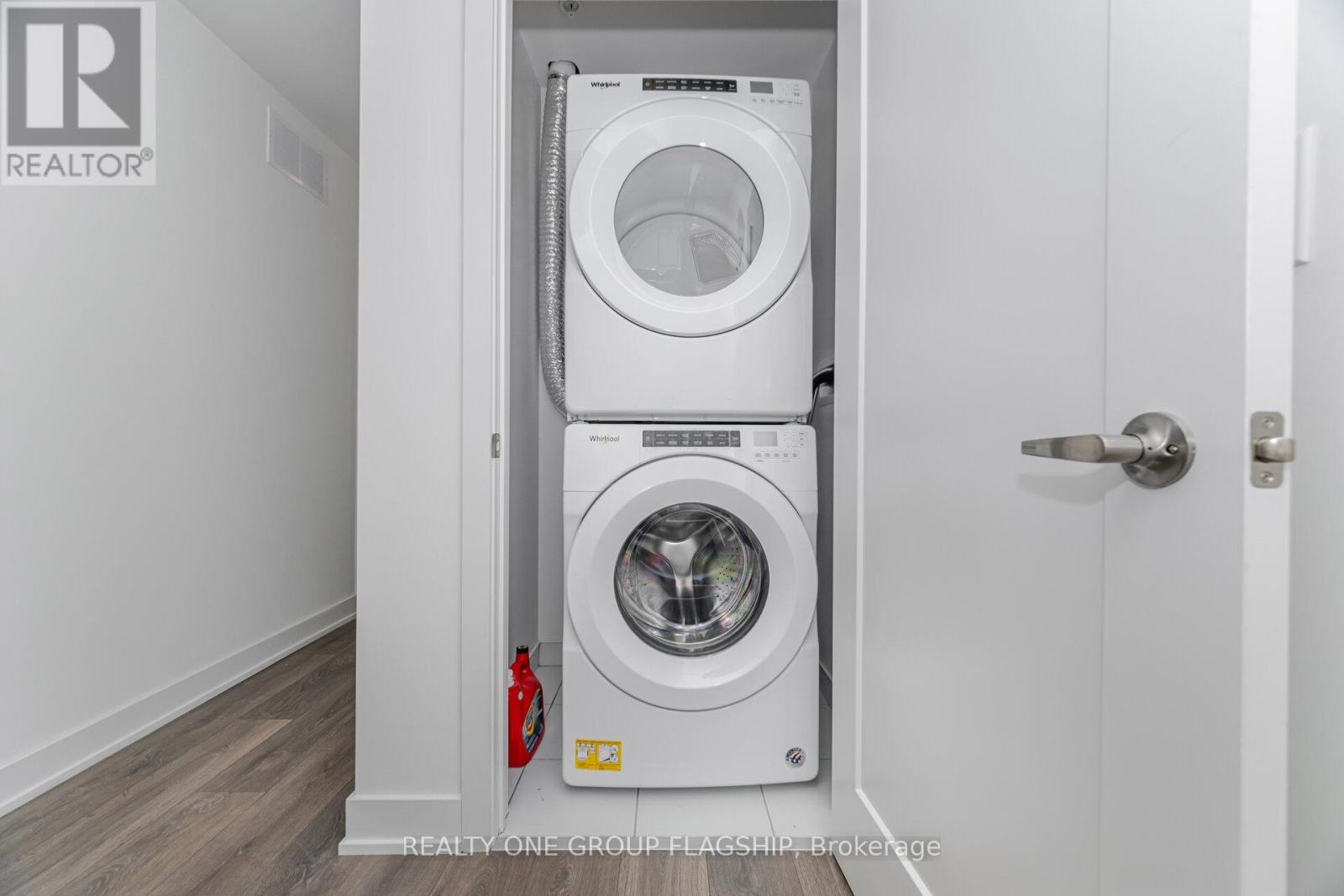 27 - 3476 Widdicombe Way W, Mississauga, Ontario  L5L 0B8 - Photo 31 - W12606766