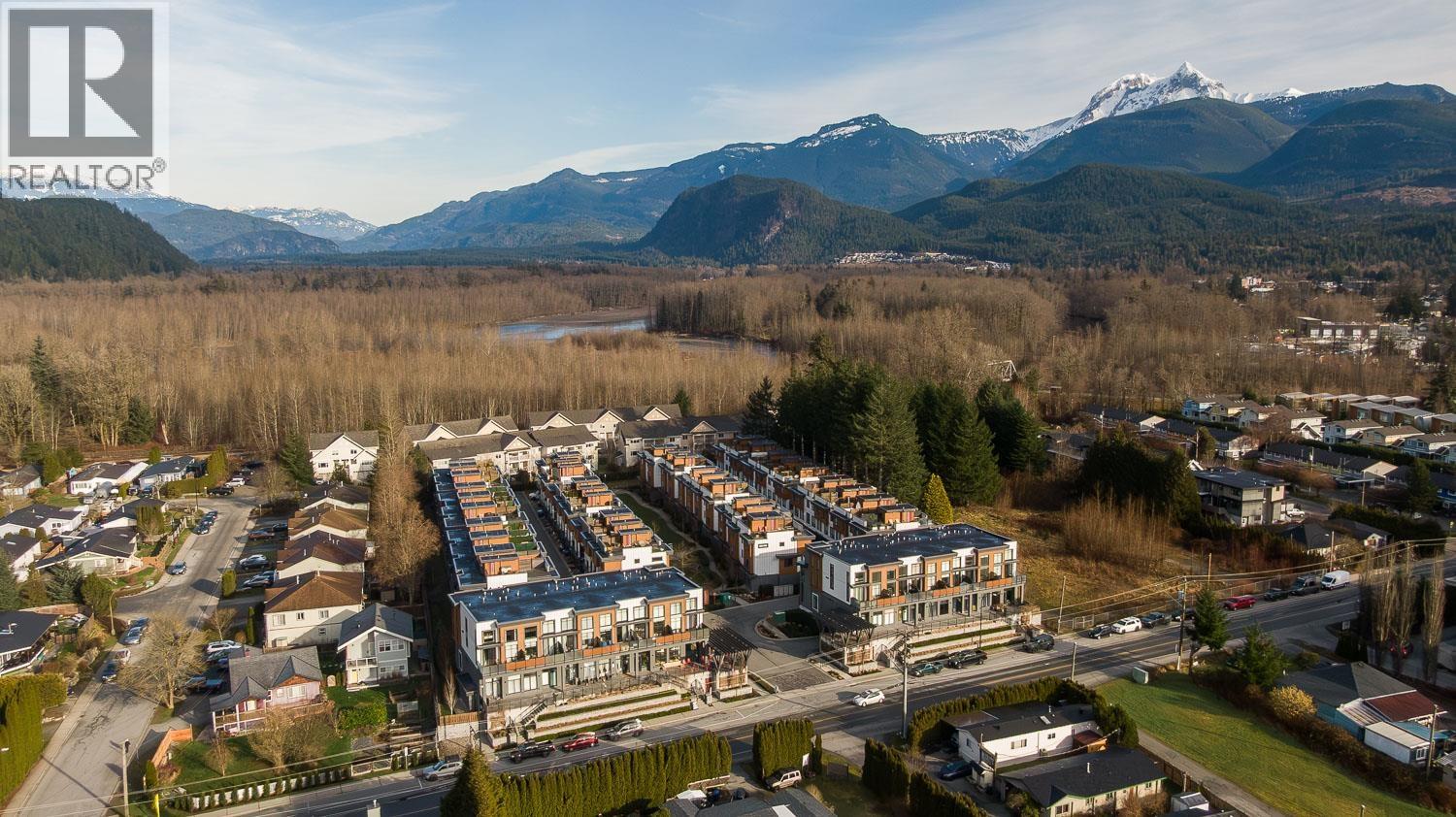 50 39769 Government Road, Squamish, British Columbia  V8B 0Z1 - Photo 1 - R3088339