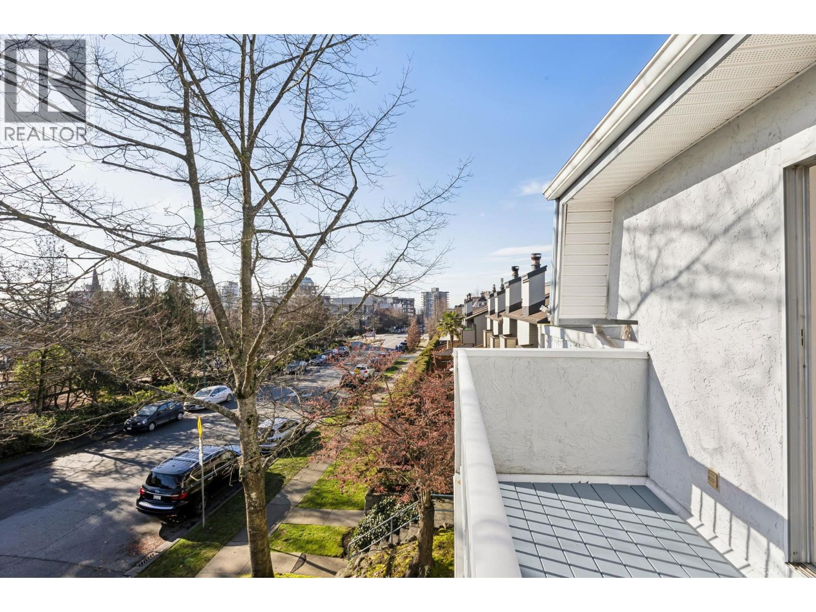 232 E 11th Street, North Vancouver, British Columbia  V7L 2G7 - Photo 15 - R3088340