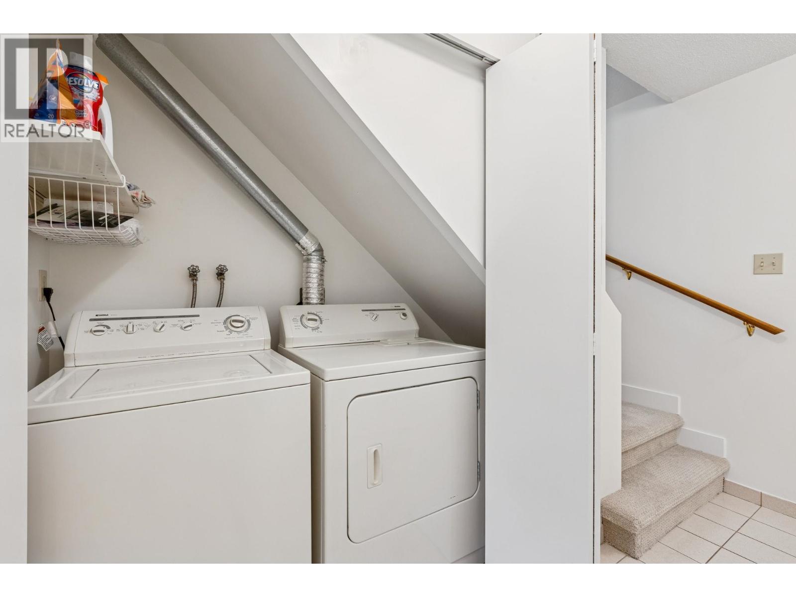 232 E 11th Street, North Vancouver, British Columbia  V7L 2G7 - Photo 20 - R3088340