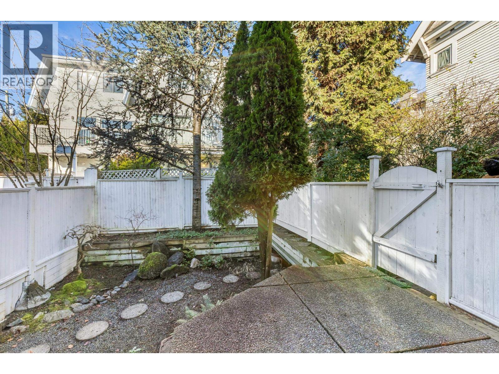 232 E 11th Street, North Vancouver, British Columbia  V7L 2G7 - Photo 21 - R3088340