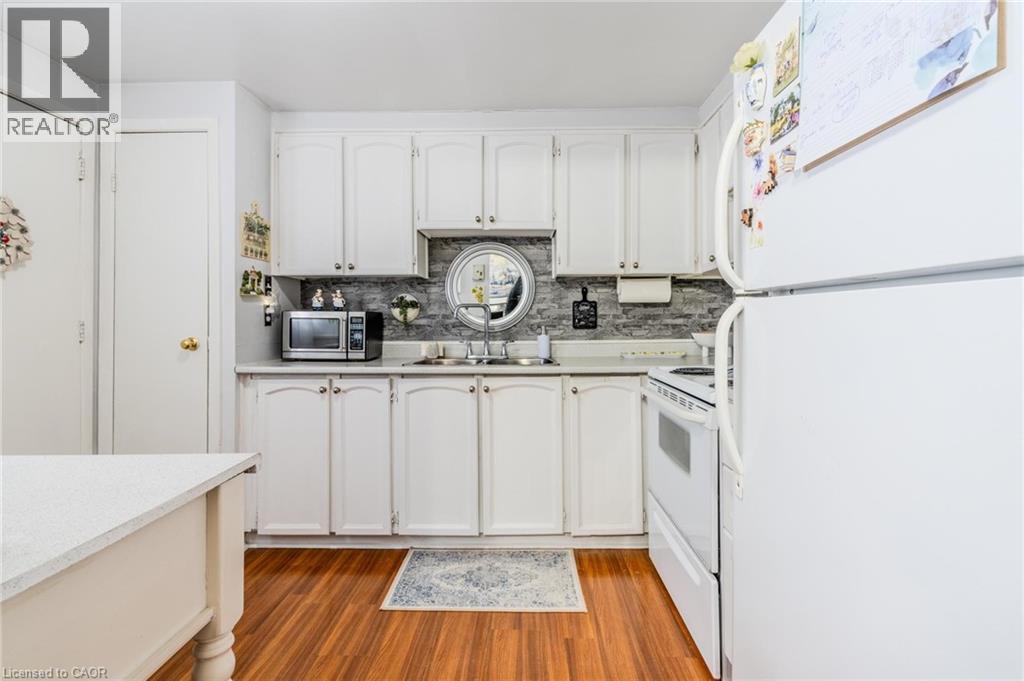 523 Parkview Crescent Unit# 9, Cambridge, Ontario  N3H 4Z9 - Photo 10 - 40804076