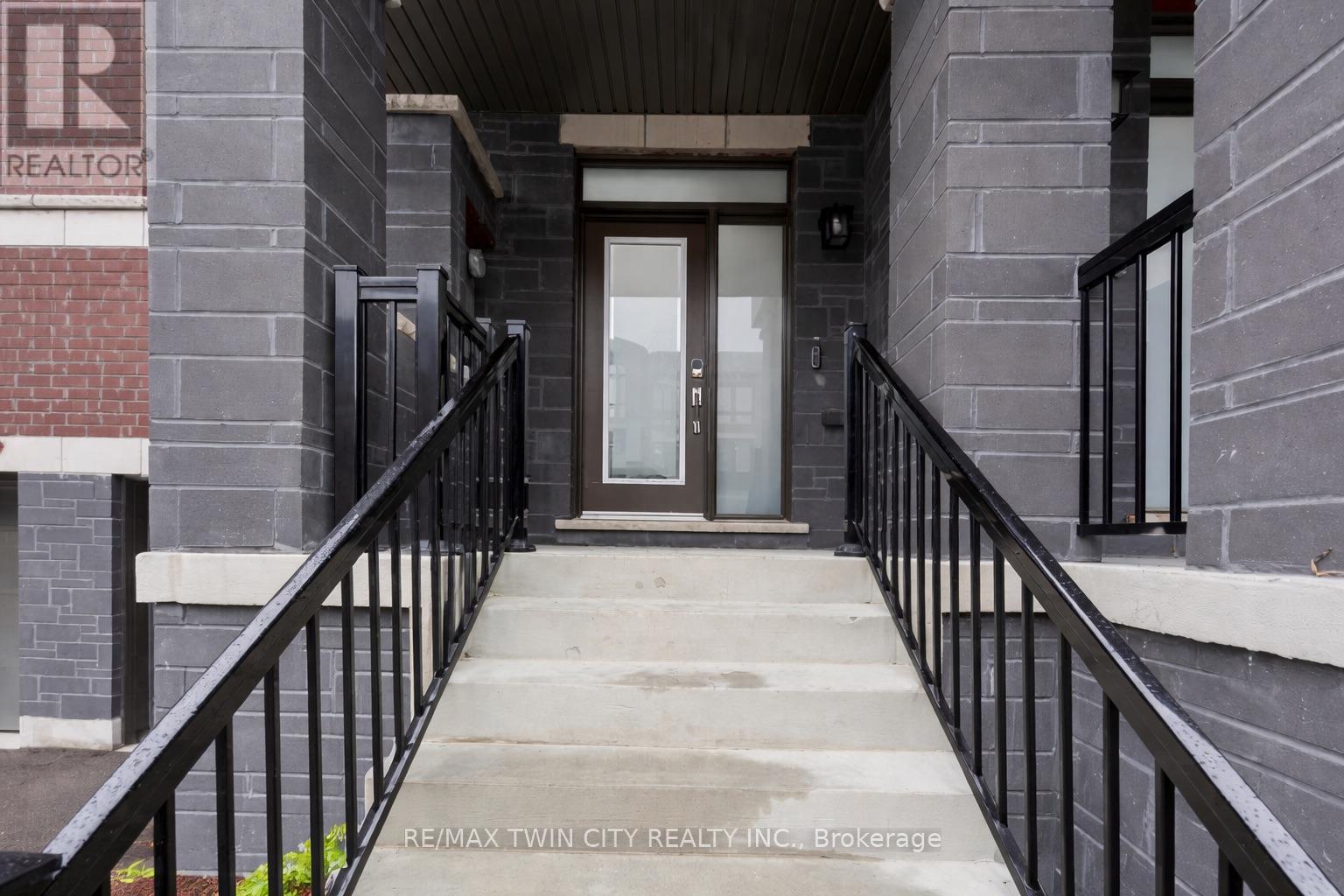 61 Douet Lane, Ajax, Ontario  L1Z 0V4 - Photo 2 - E12774032