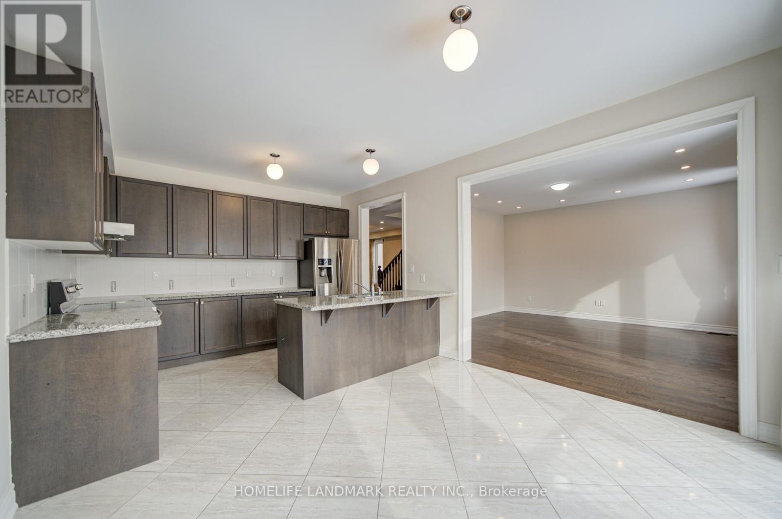 9 Rotondo Crescent, Vaughan, Ontario  L4H 4R1 - Photo 21 - N12774030