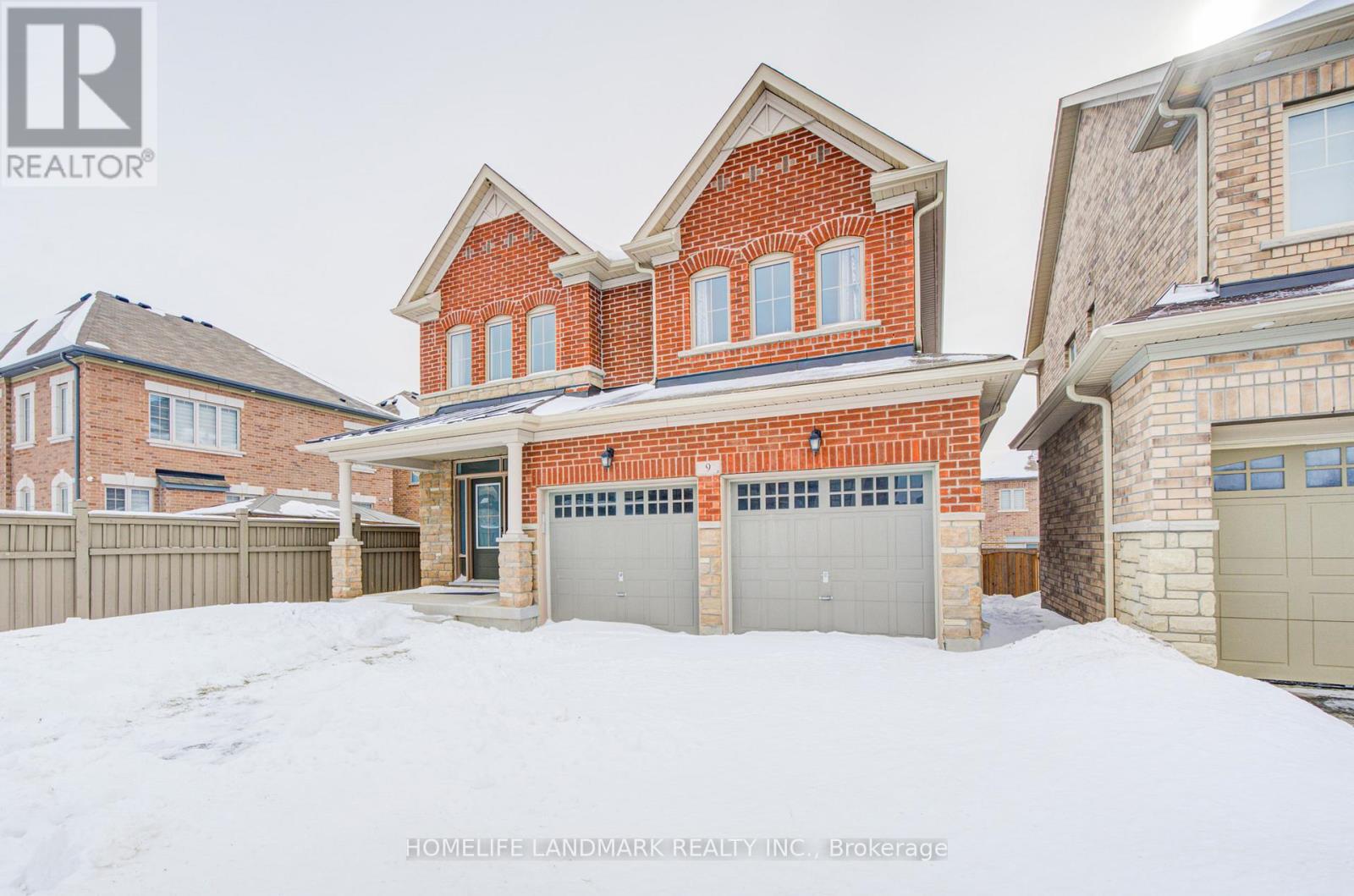 9 Rotondo Crescent, Vaughan, Ontario  L4H 4R1 - Photo 3 - N12774030