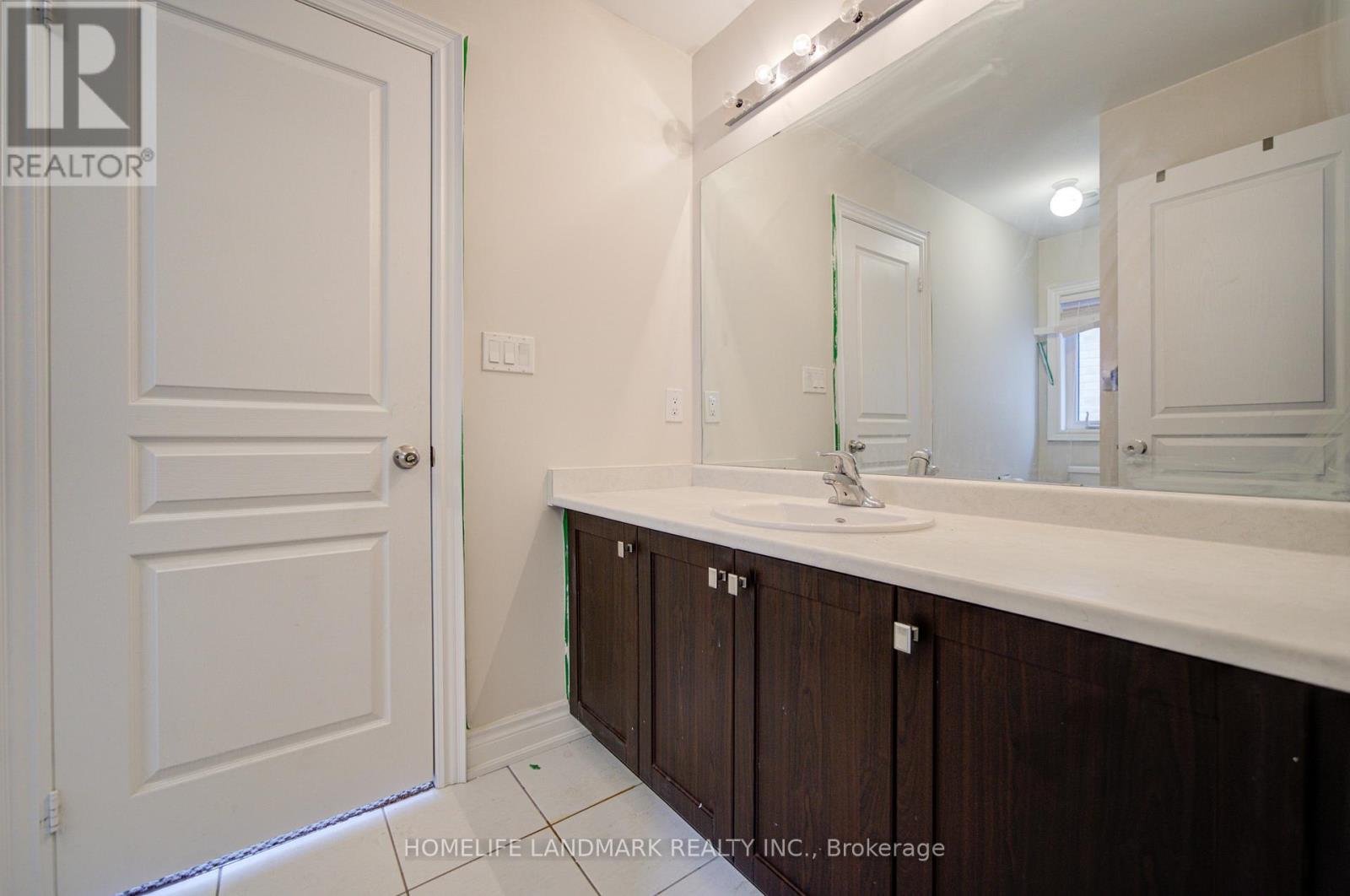 9 Rotondo Crescent, Vaughan, Ontario  L4H 4R1 - Photo 36 - N12774030