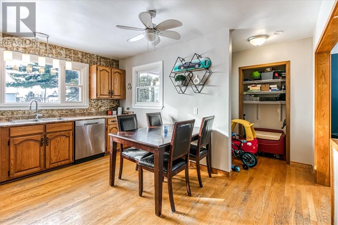 154 Charette Avenue, Chelmsford, Ontario  P0M 1L0 - Photo 6 - 2126213