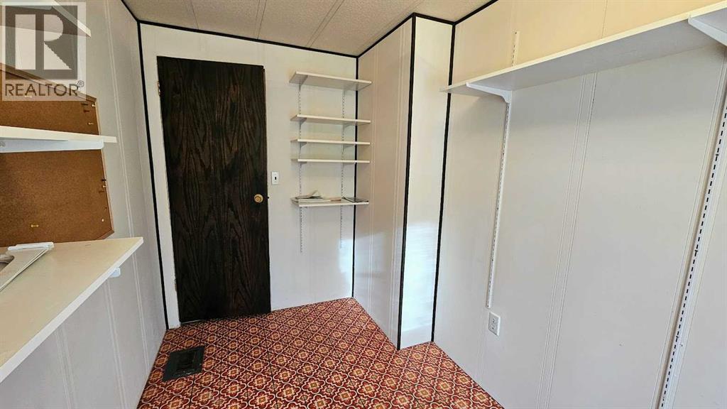 207 4 Street Nw, Sundre, Alberta  T0M 1X0 - Photo 35 - A2285141