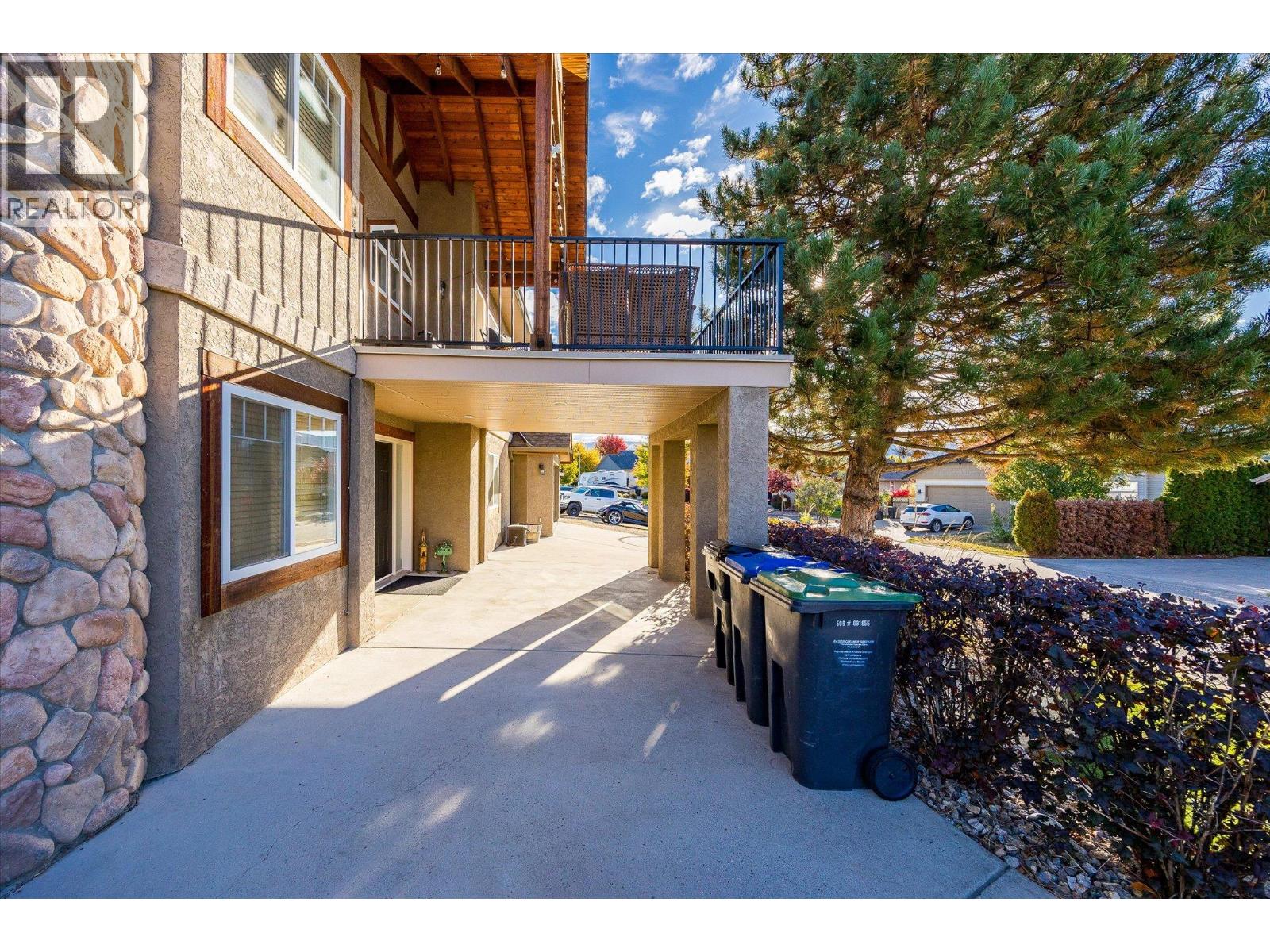 1536 Wilmot Avenue, Kelowna, British Columbia  v1p 1n3 - Photo 5 - 10375128