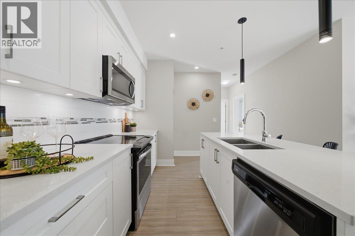 305 22335 Mcintosh Avenue, Maple Ridge, British Columbia  V2X 3C2 - Photo 4 - R3087972