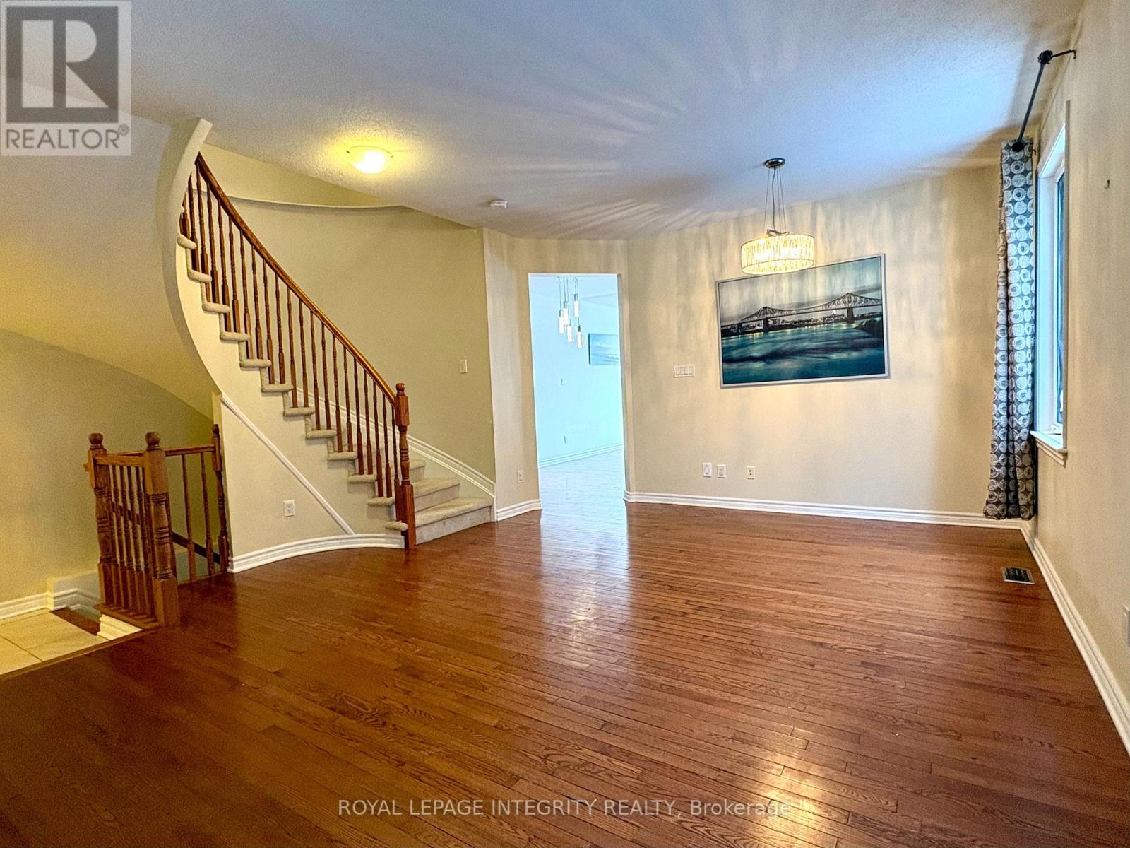 154 Highbury Park Drive, Ottawa, Ontario  K2J 5Y1 - Photo 12 - X12774062