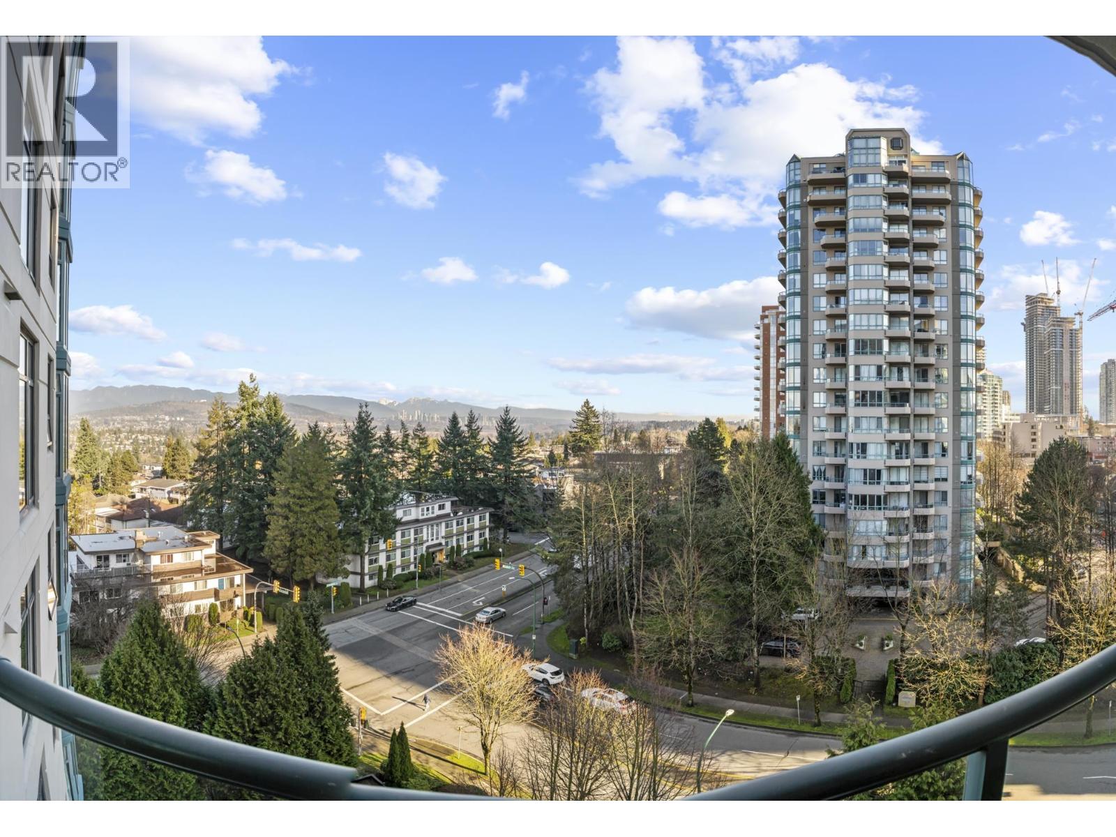 1001 4567 Hazel Street, Burnaby, British Columbia  V5H 4V4 - Photo 2 - R3087977