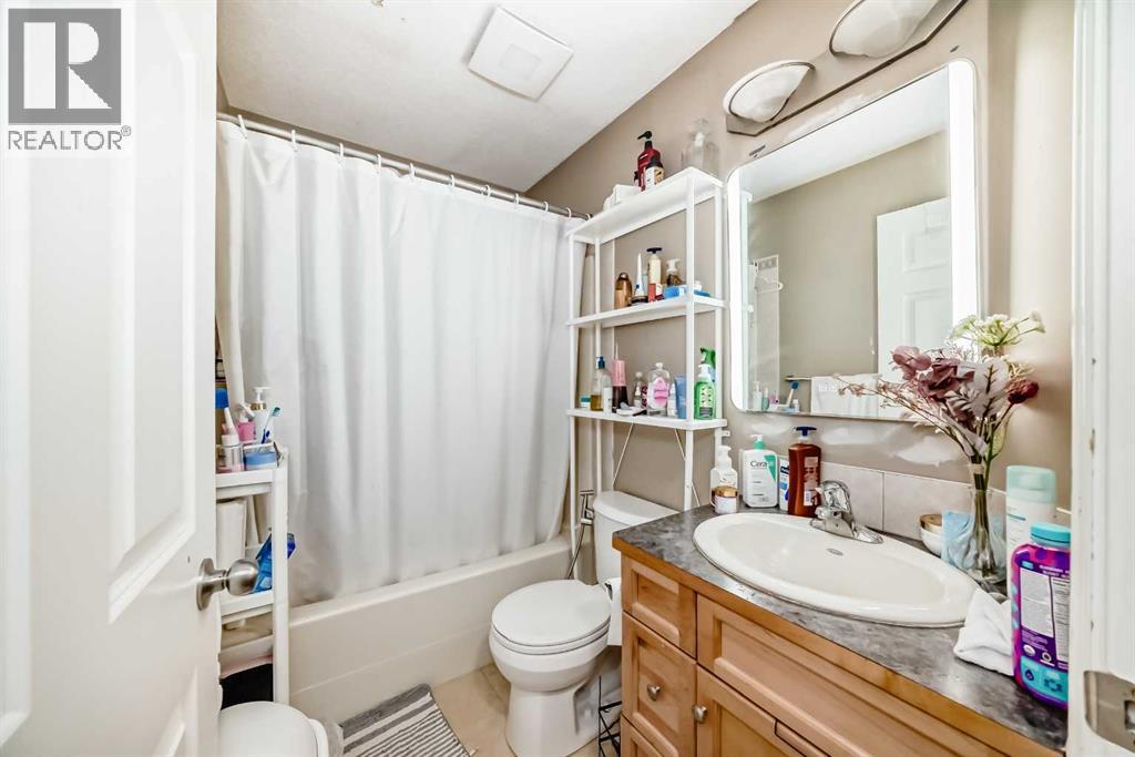 14 Dover Mews Se, Calgary, Alberta  T2B 0B6 - Photo 27 - A2276050