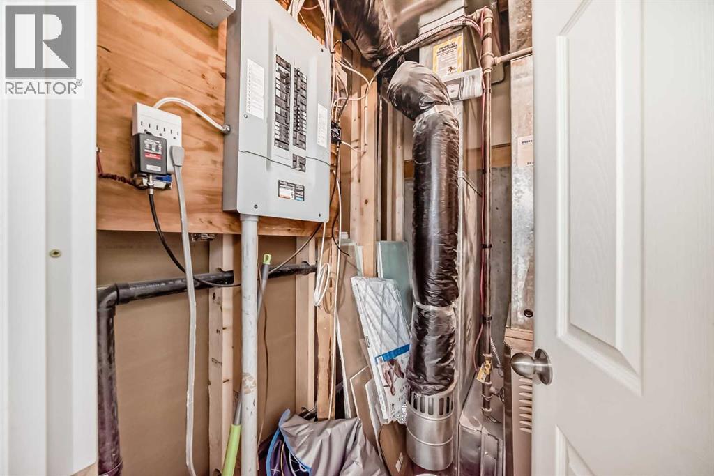 14 Dover Mews Se, Calgary, Alberta  T2B 0B6 - Photo 37 - A2276050