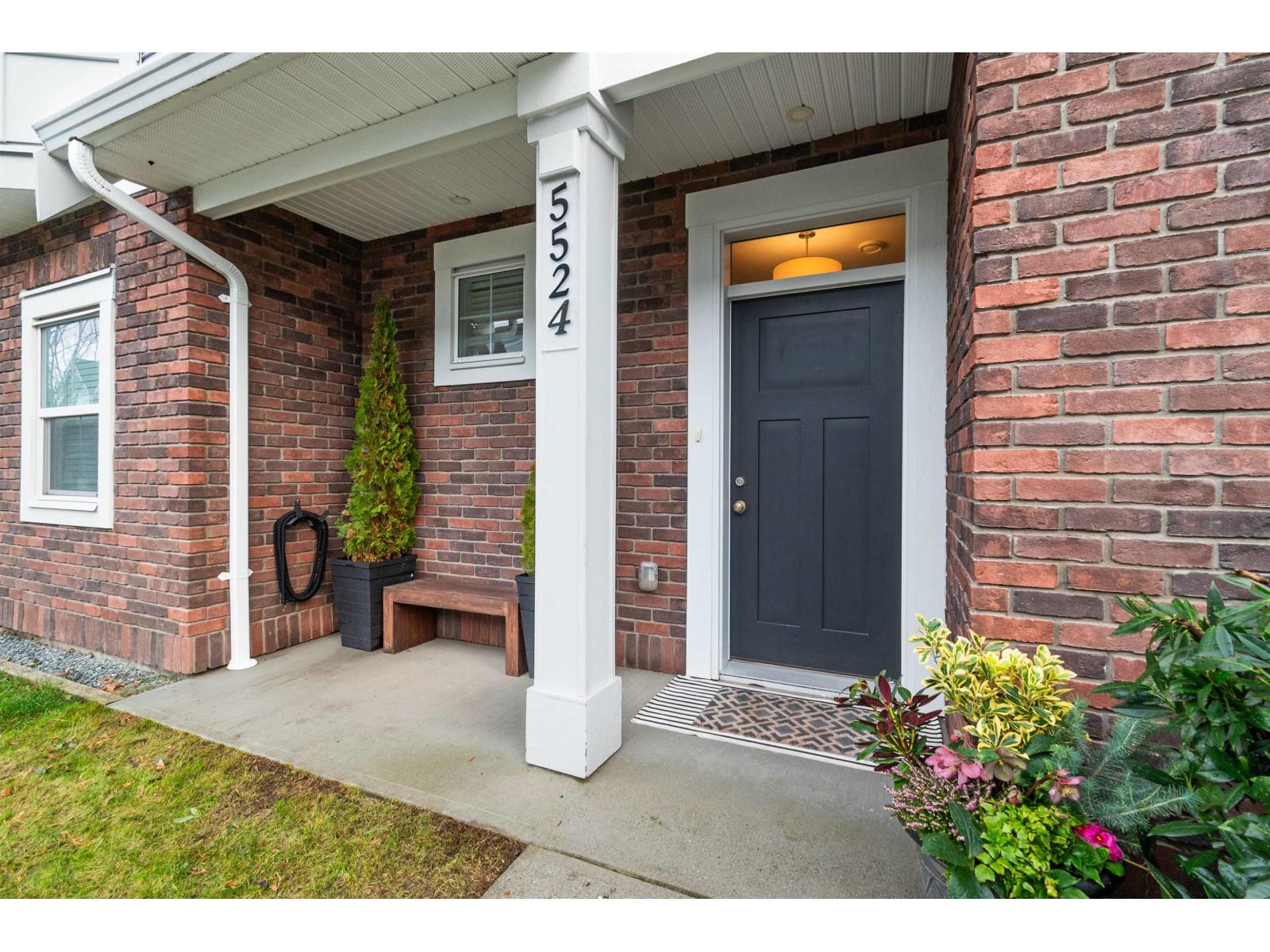 5524 Driftwood Street, Sardis South, Chilliwack, British Columbia  V2R 6A3 - Photo 7 - R3077577