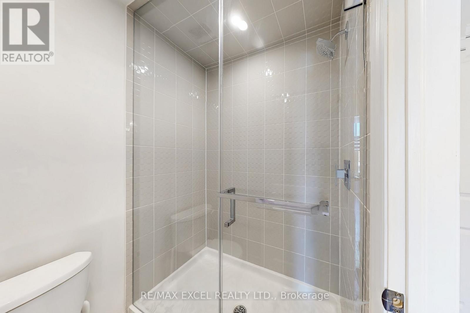 70 Swordfish Drive, Whitby, Ontario  L1P 0K5 - Photo 39 - E12774048