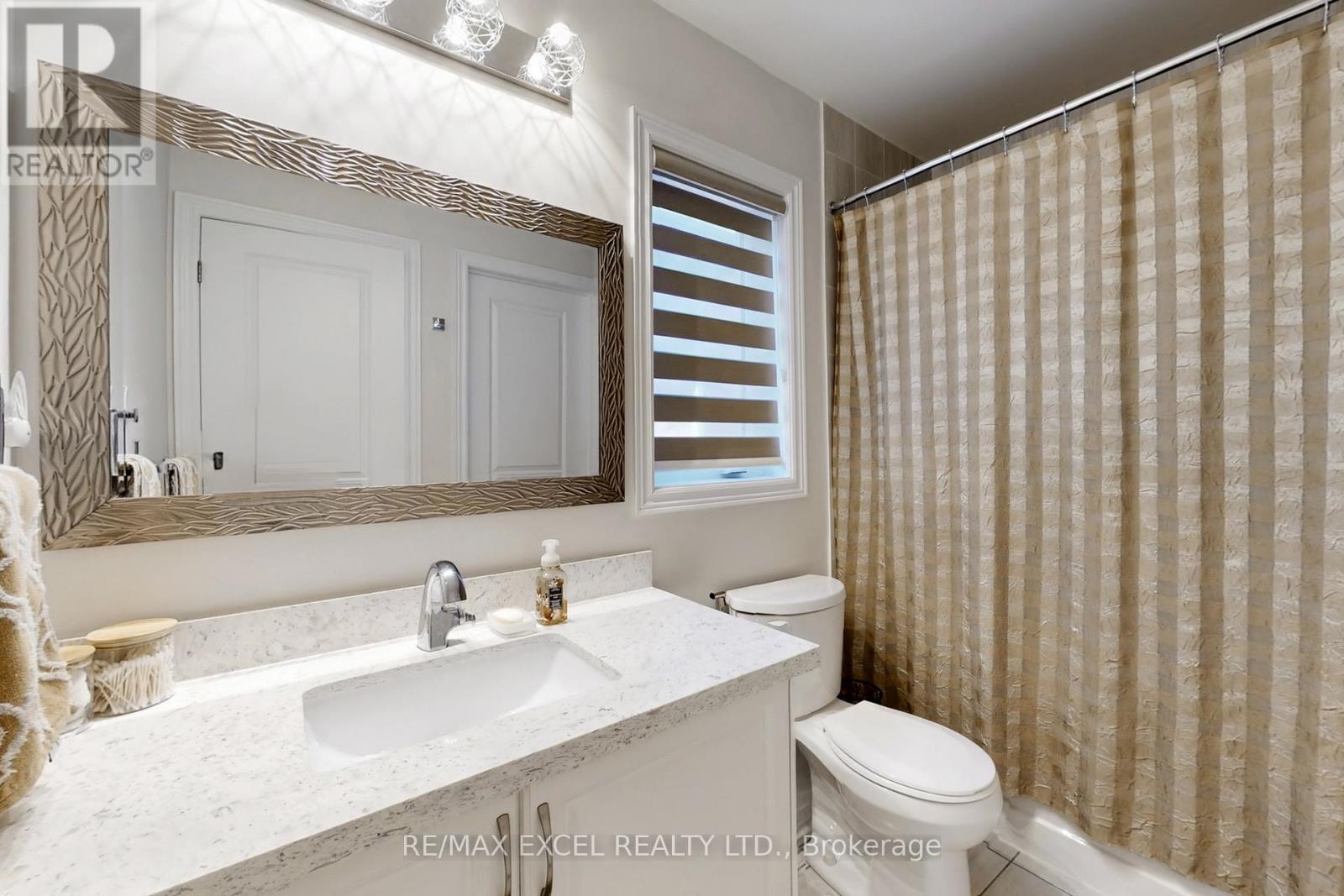 70 Swordfish Drive, Whitby, Ontario  L1P 0K5 - Photo 41 - E12774048