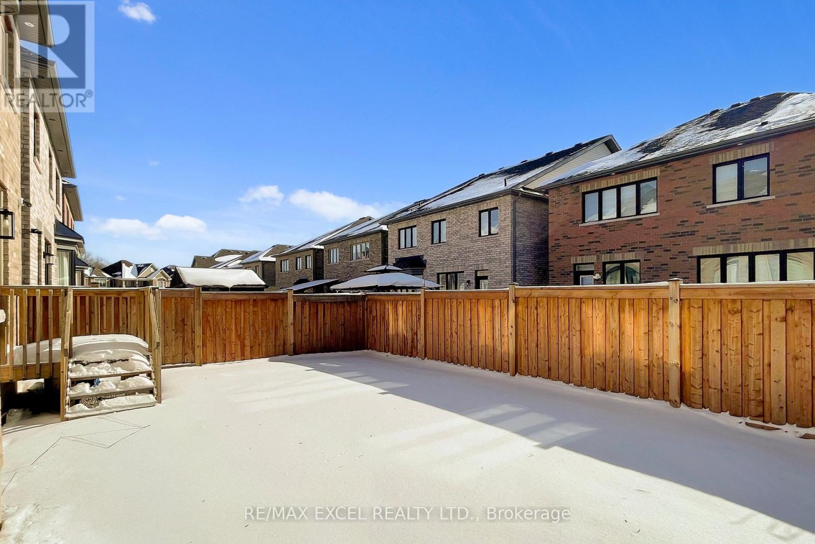 70 Swordfish Drive, Whitby, Ontario  L1P 0K5 - Photo 46 - E12774048