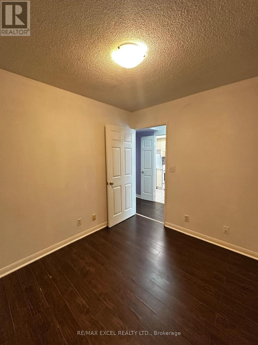 1605 - 18 Lee Centre Drive, Toronto, Ontario  M1H 3H5 - Photo 11 - E12774052