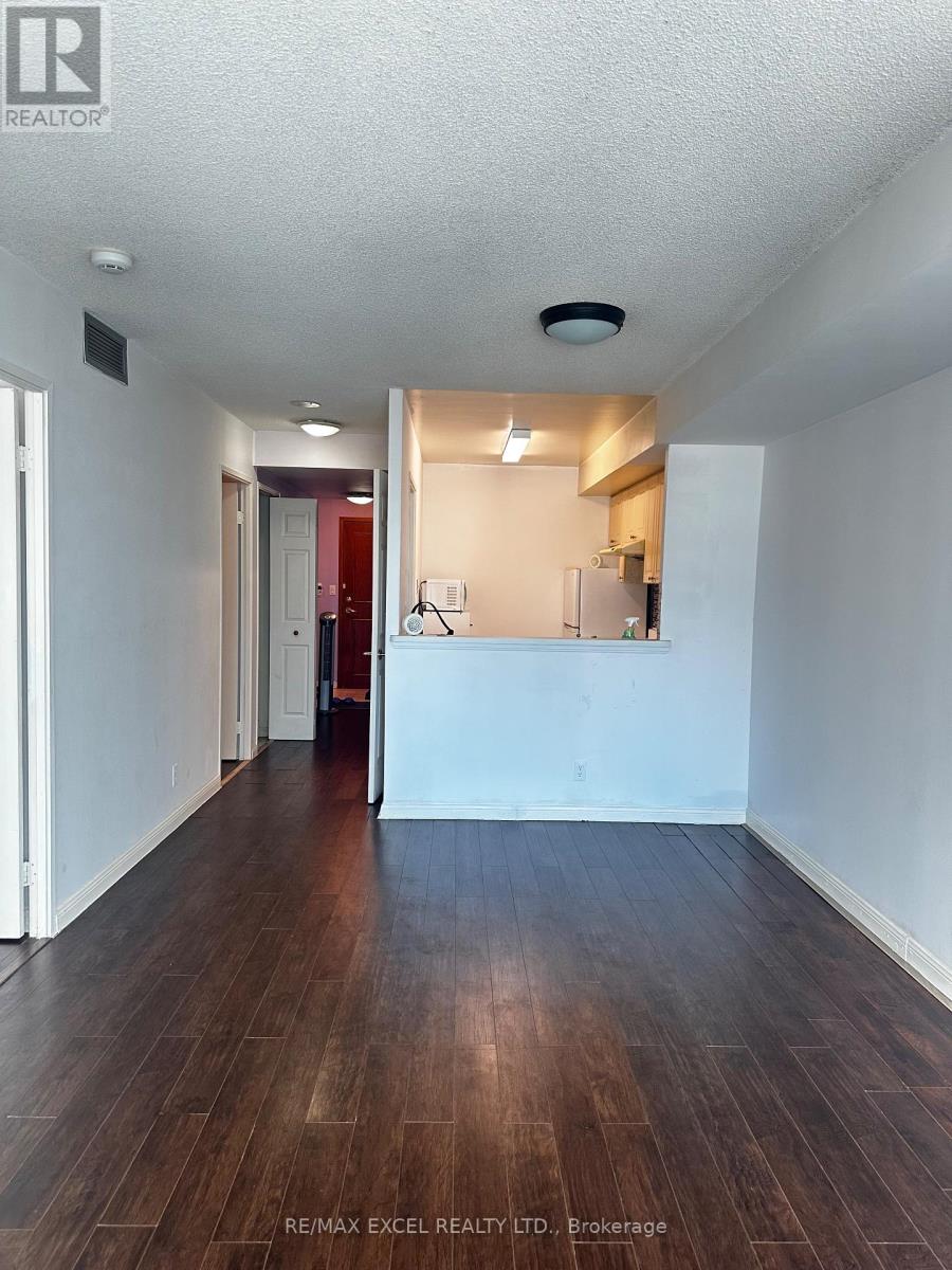 1605 - 18 Lee Centre Drive, Toronto, Ontario  M1H 3H5 - Photo 7 - E12774052