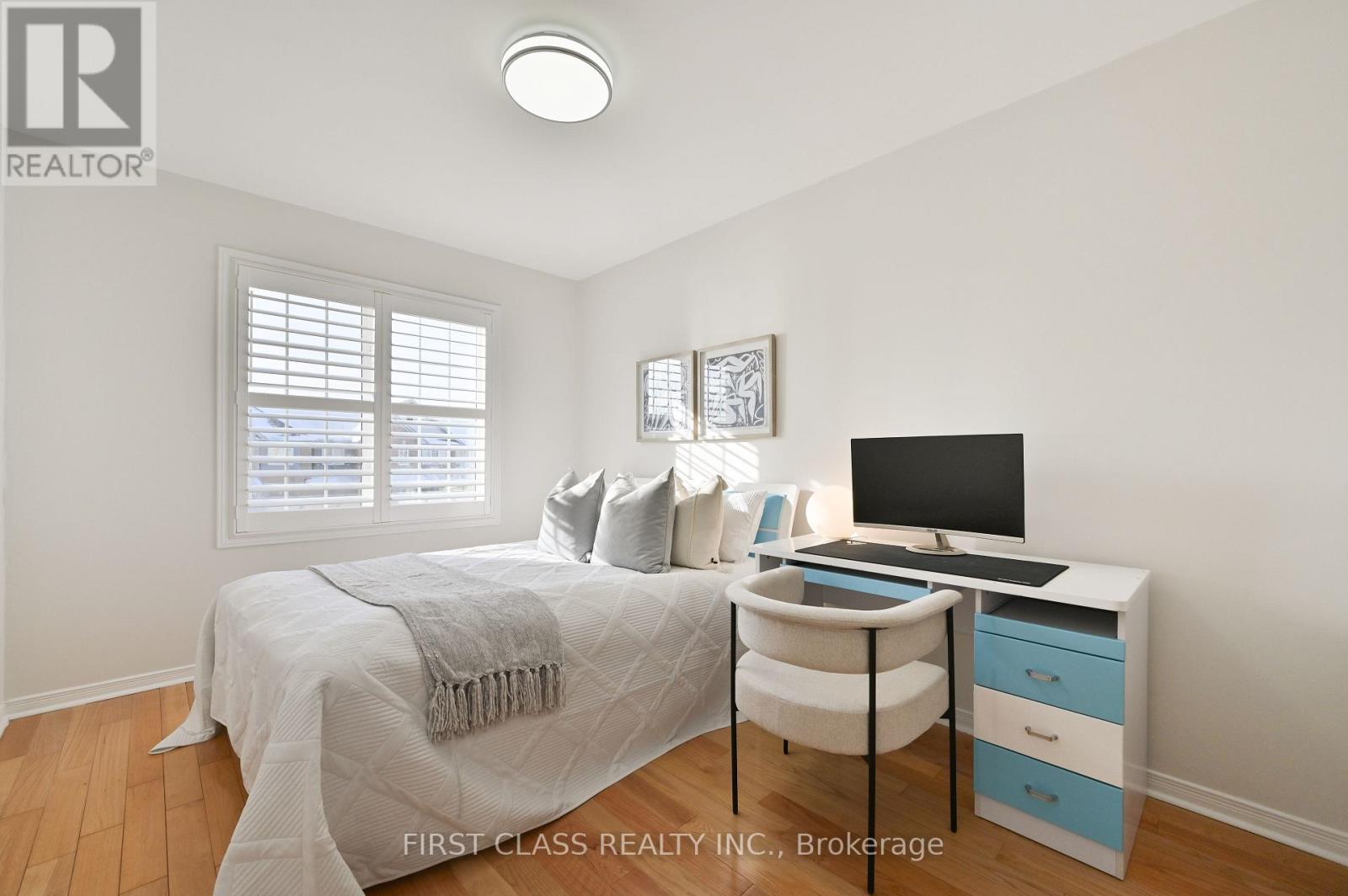 747 Joe Persechini Drive, Newmarket, Ontario  L3X 2S6 - Photo 26 - N12774076