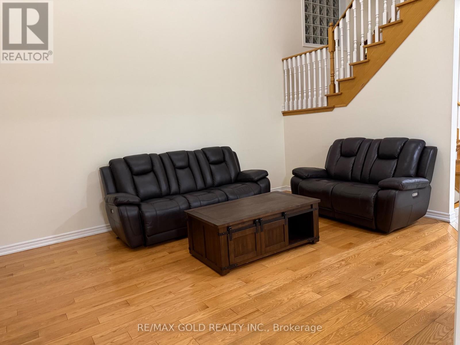 4 Plateau Drive, Brampton, Ontario  L6R 3G5 - Photo 6 - W12774054