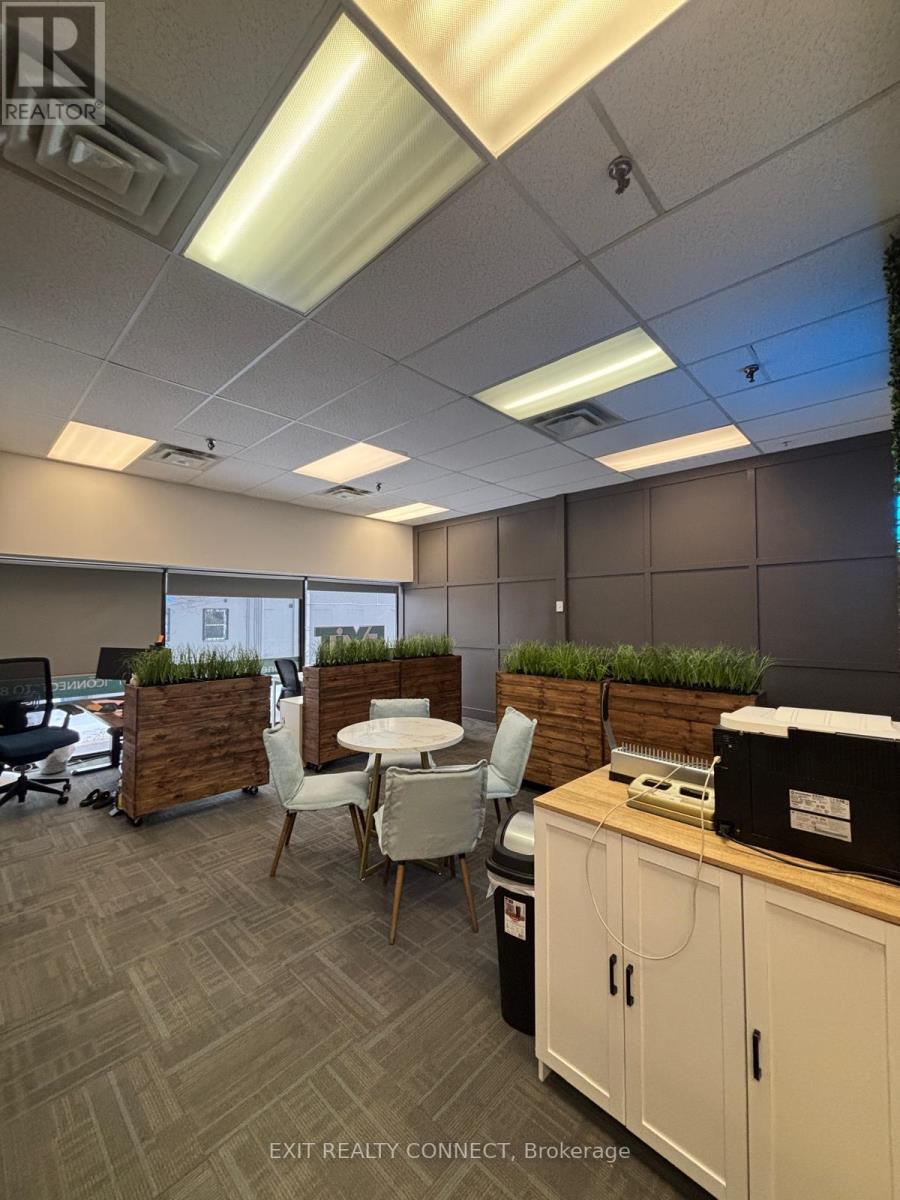 101 - 310 MAIN STREET E, Milton, Ontario