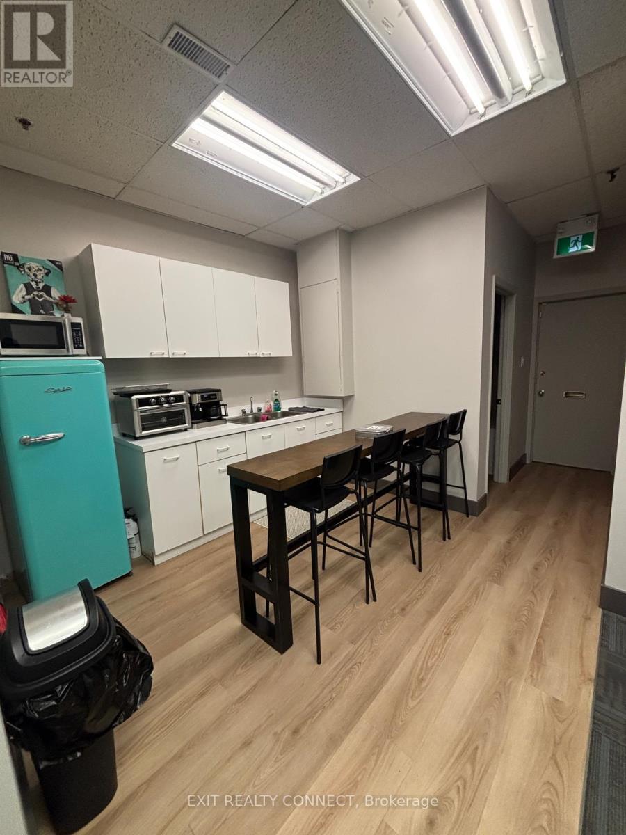 101 - 310 Main Street E, Milton, Ontario  L9T 1P5 - Photo 11 - W12774064